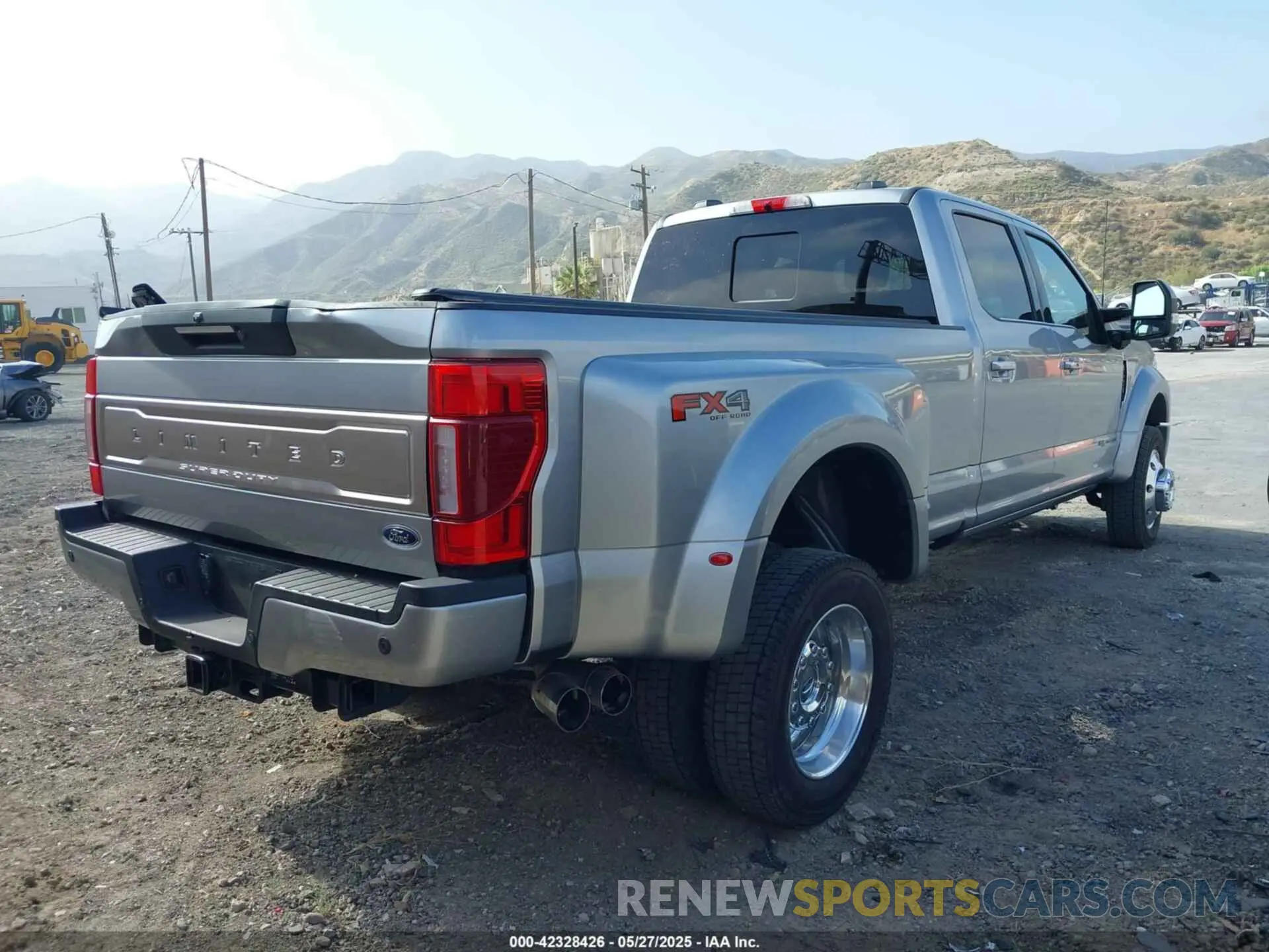 4 fotografías del automóvil dañado 1FT8W4DT6NEF57843 FORD F-450 2022