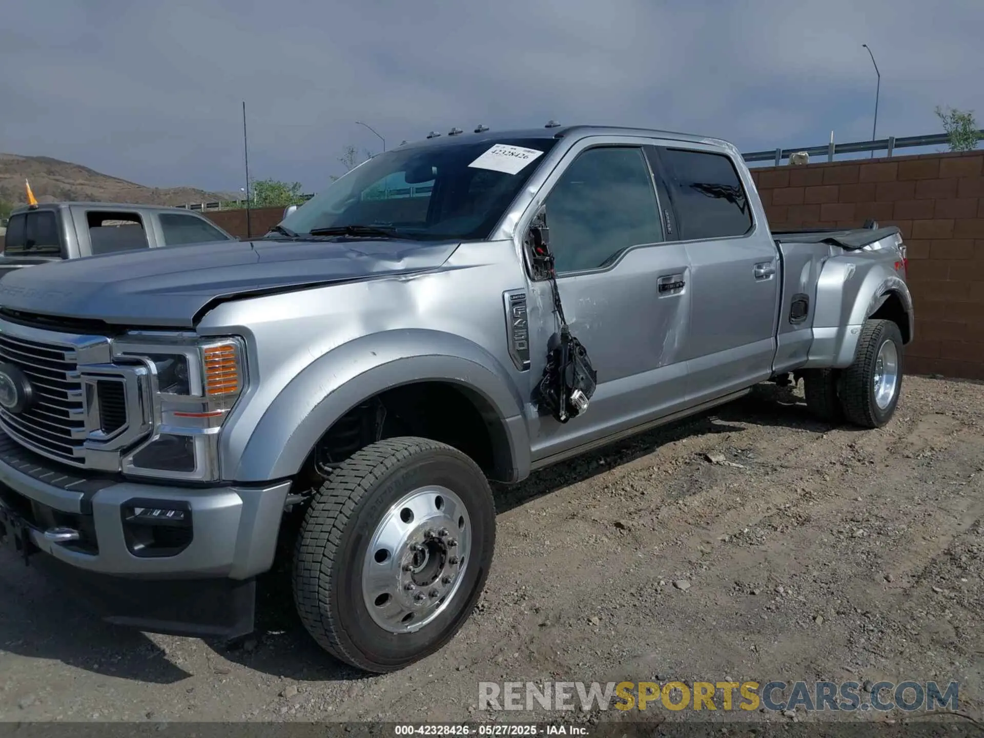 6 fotografías del automóvil dañado 1FT8W4DT6NEF57843 FORD F-450 2022