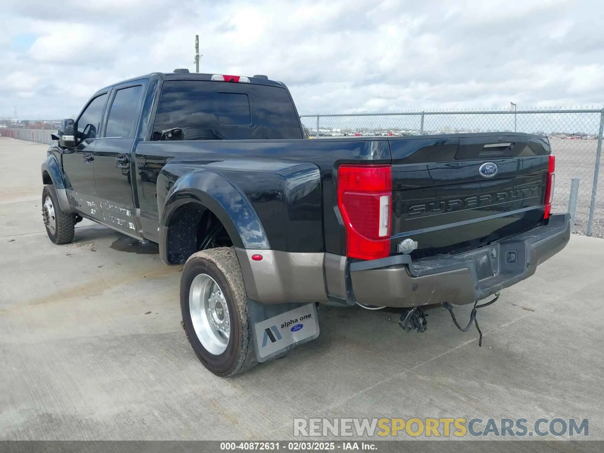 3 fotografías del automóvil dañado 1FT8W4DT6NEG12081 FORD F-450 2022