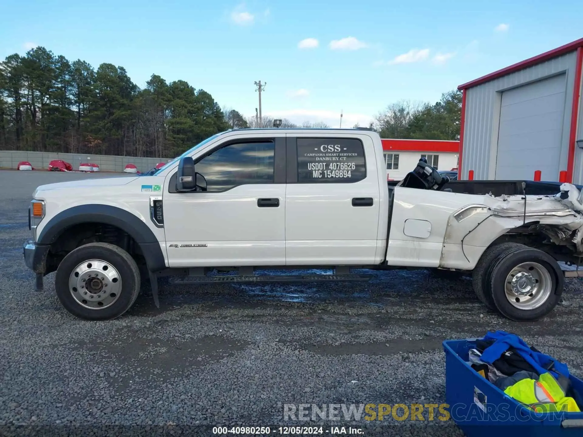 14 fotografías del automóvil dañado 1FT8W4DT9NEF18342 FORD F-450 2022