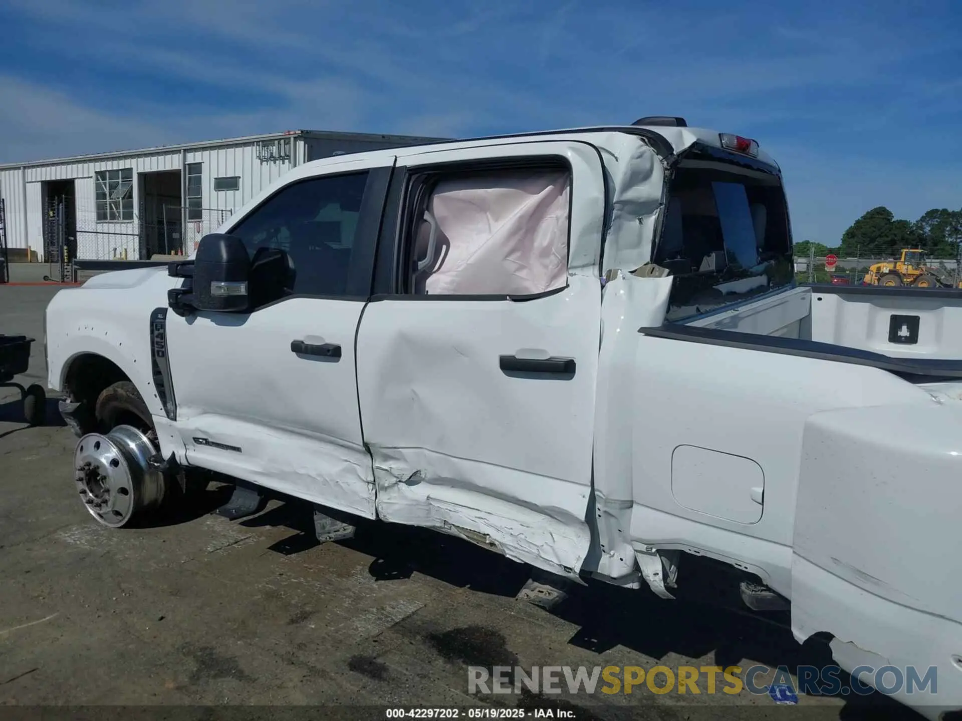 11 fotografías del automóvil dañado 1FT8W4DT8REC34481 FORD F-450 2024