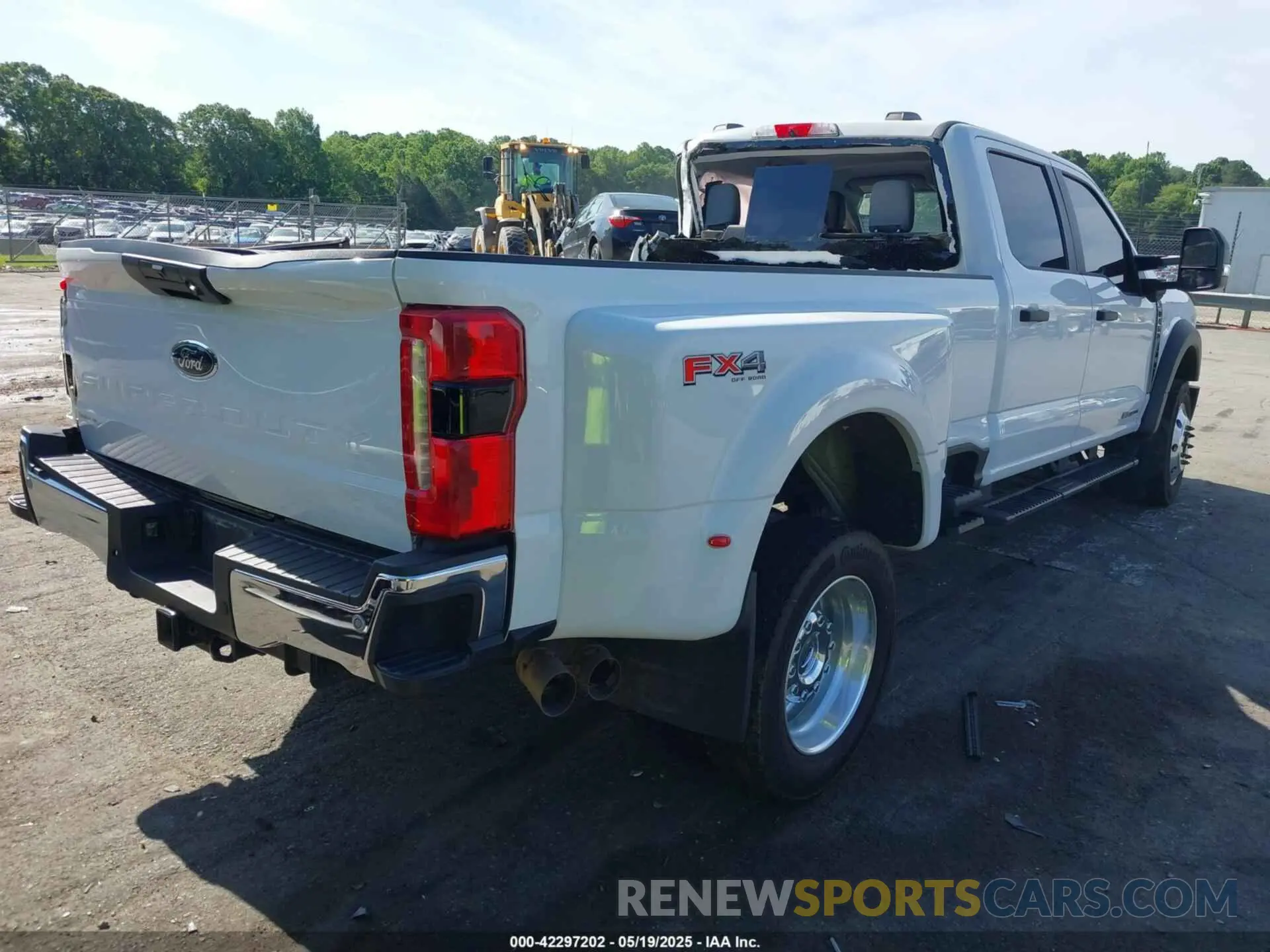 4 fotografías del automóvil dañado 1FT8W4DT8REC34481 FORD F-450 2024