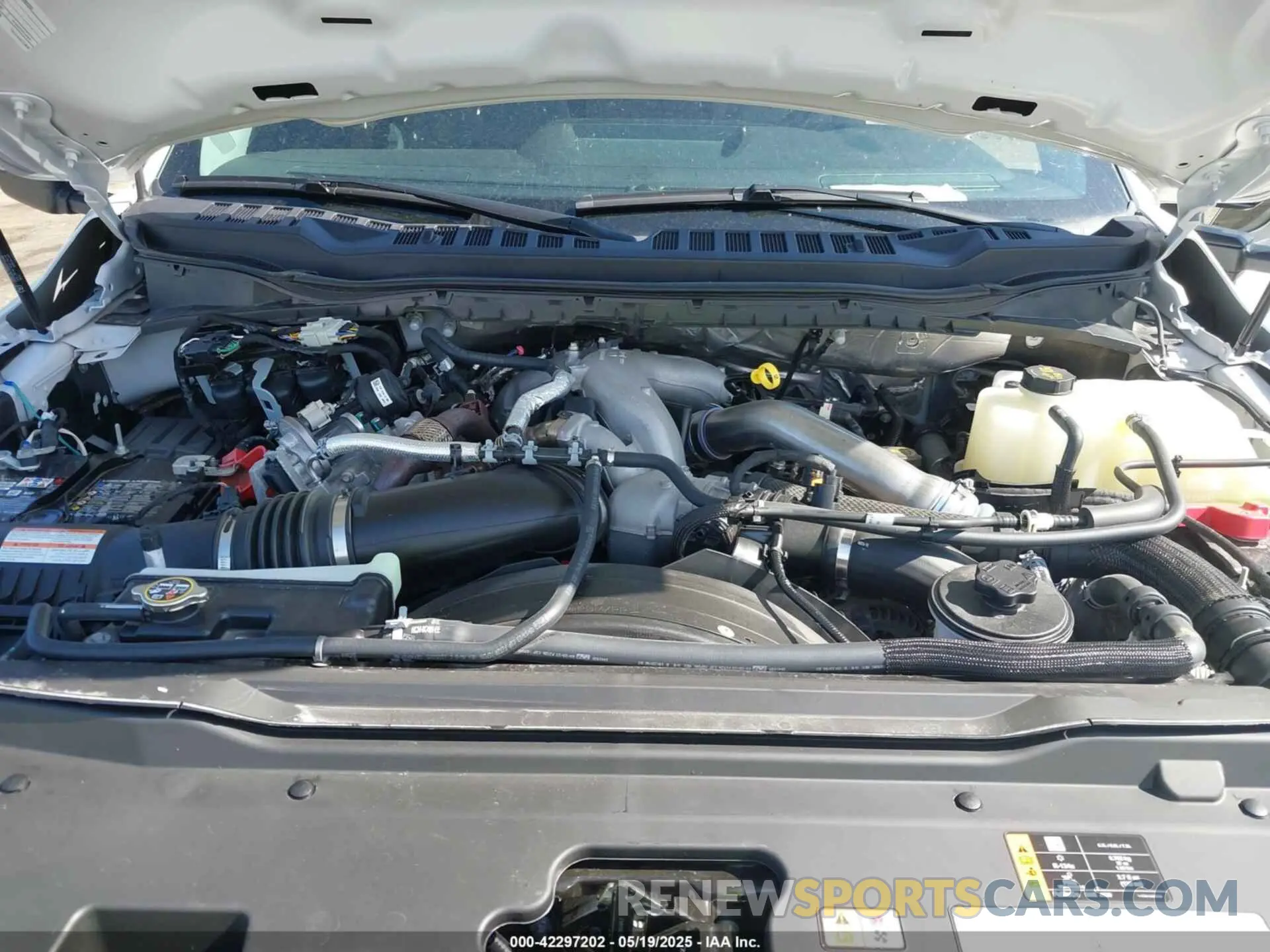 9 fotografías del automóvil dañado 1FT8W4DT8REC34481 FORD F-450 2024