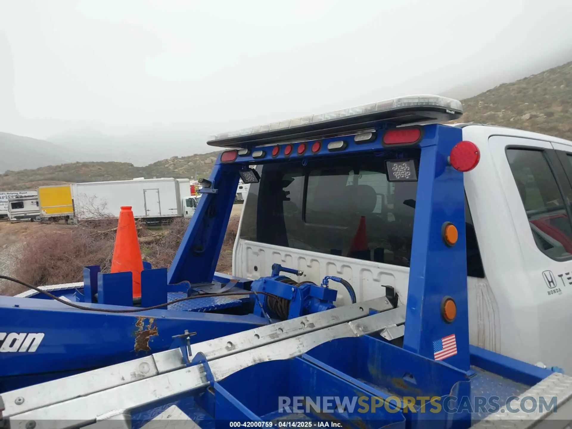 14 fotografías del automóvil dañado 1FD0X4GT6KEC46409 FORD F-450 CHASSIS 2019