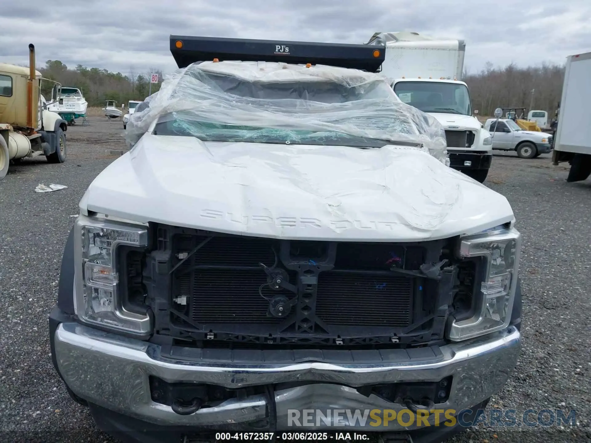 11 fotografías del automóvil dañado 1FD9W4HT0KEF85725 FORD F-450 CHASSIS 2019
