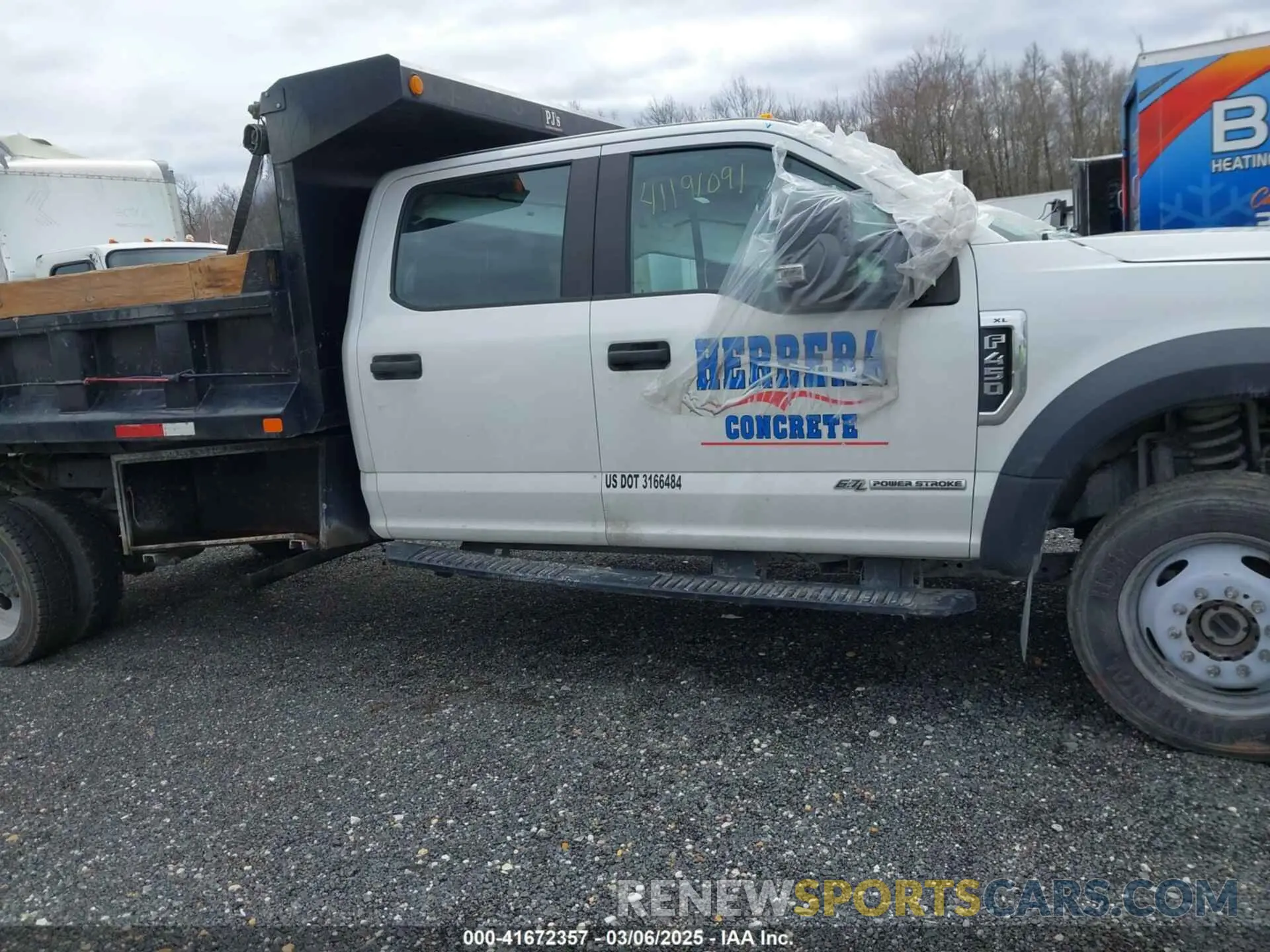 13 fotografías del automóvil dañado 1FD9W4HT0KEF85725 FORD F-450 CHASSIS 2019