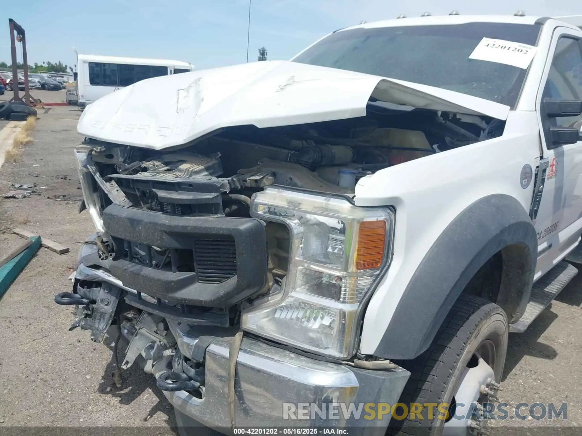 13 fotografías del automóvil dañado 1FDUF4HT7LDA04786 FORD F-450 CHASSIS 2020