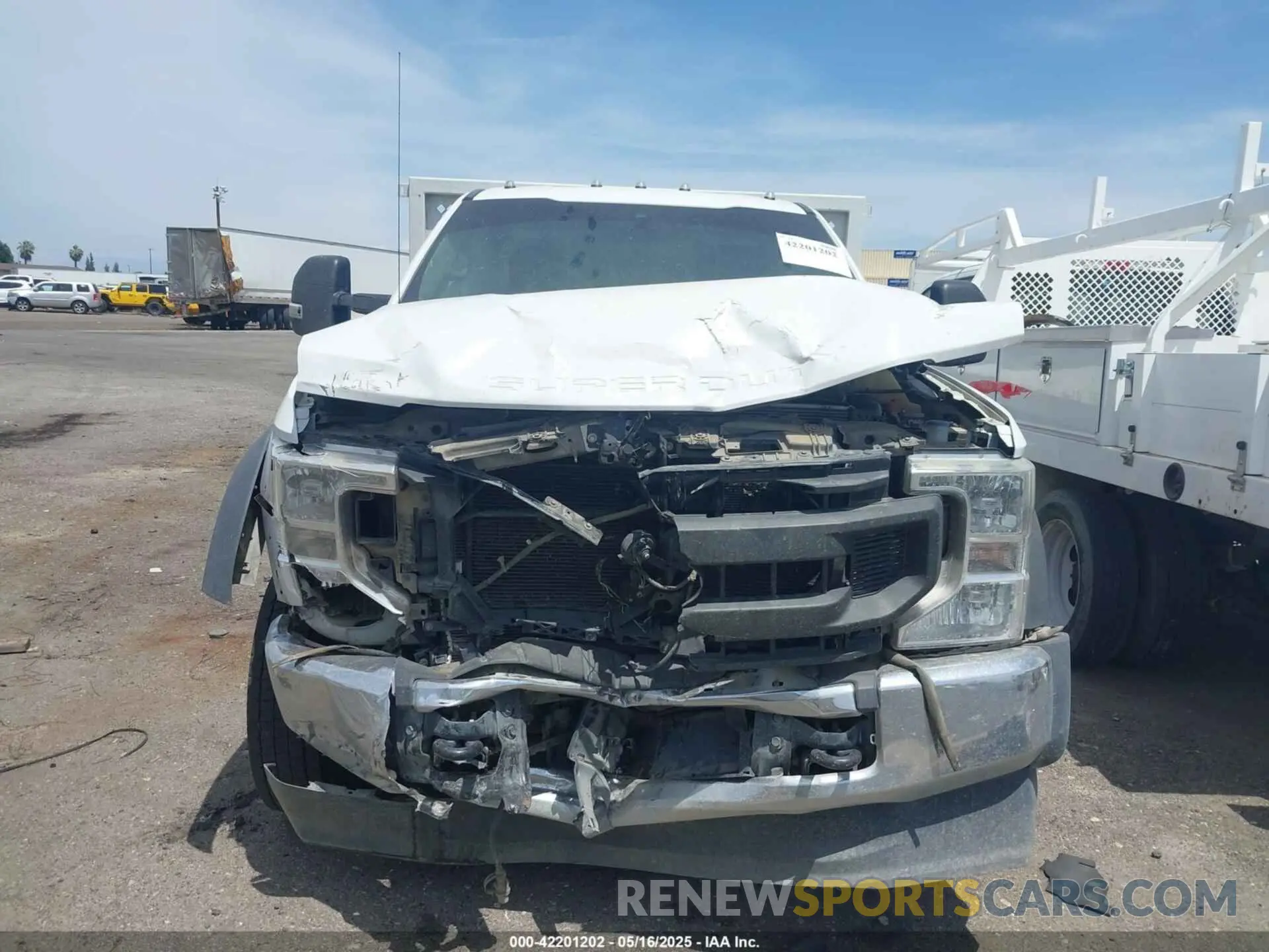 15 fotografías del automóvil dañado 1FDUF4HT7LDA04786 FORD F-450 CHASSIS 2020