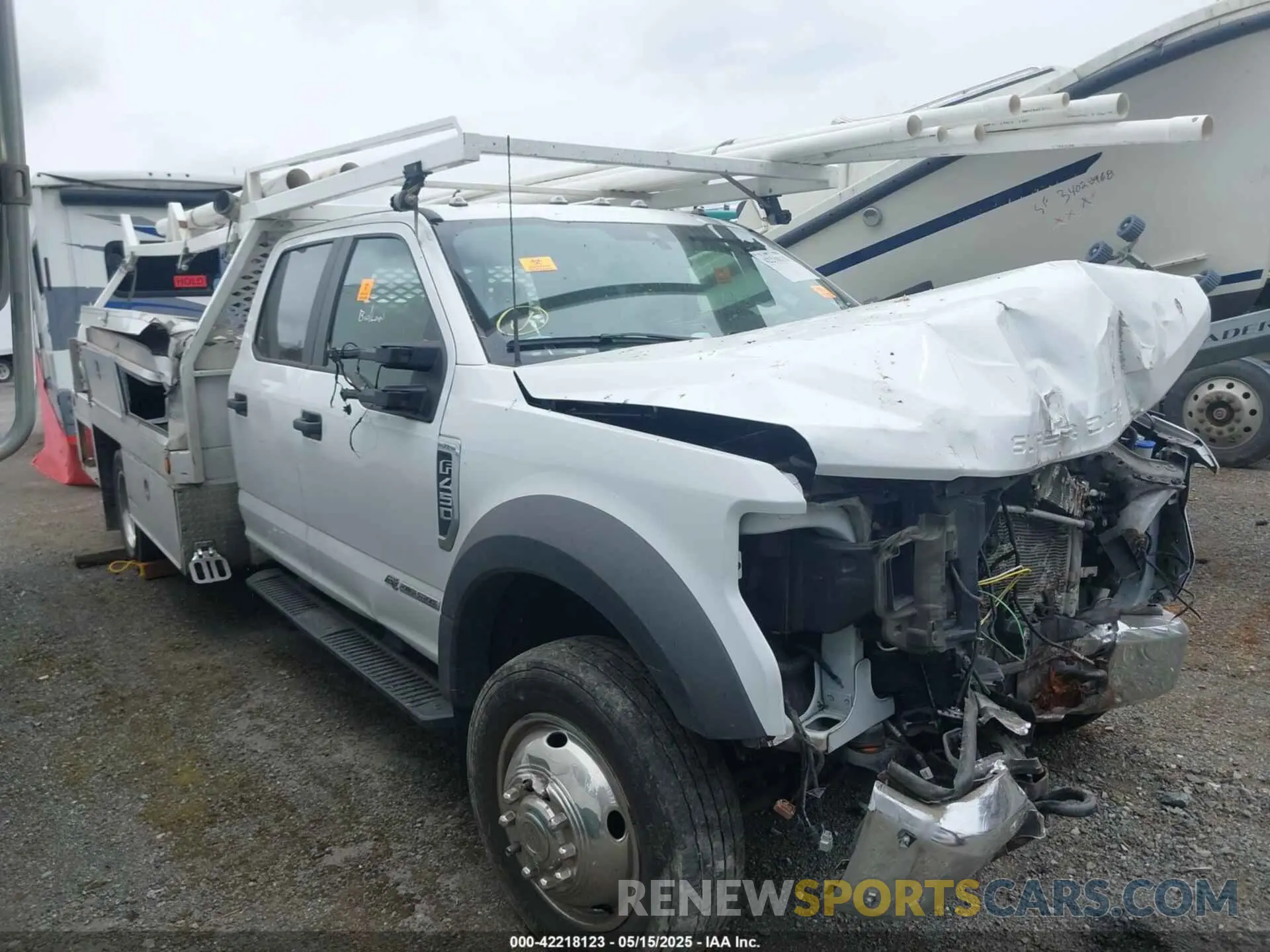13 fotografías del automóvil dañado 1FD9W4HT4NEC48298 FORD F-450 CHASSIS 2022