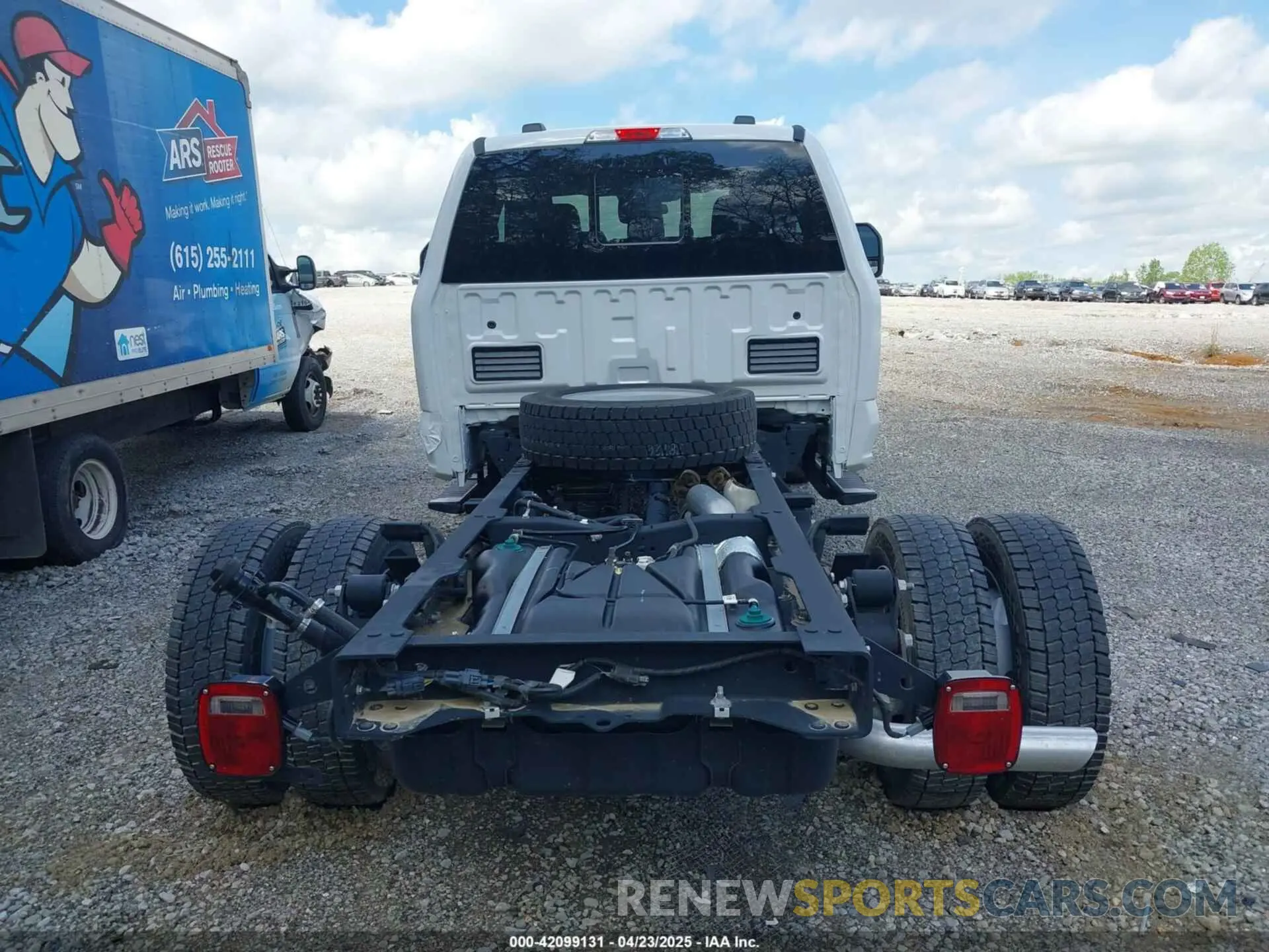 8 fotografías del automóvil dañado 1FD0X4HN8REE01195 FORD F-450 CHASSIS 2024