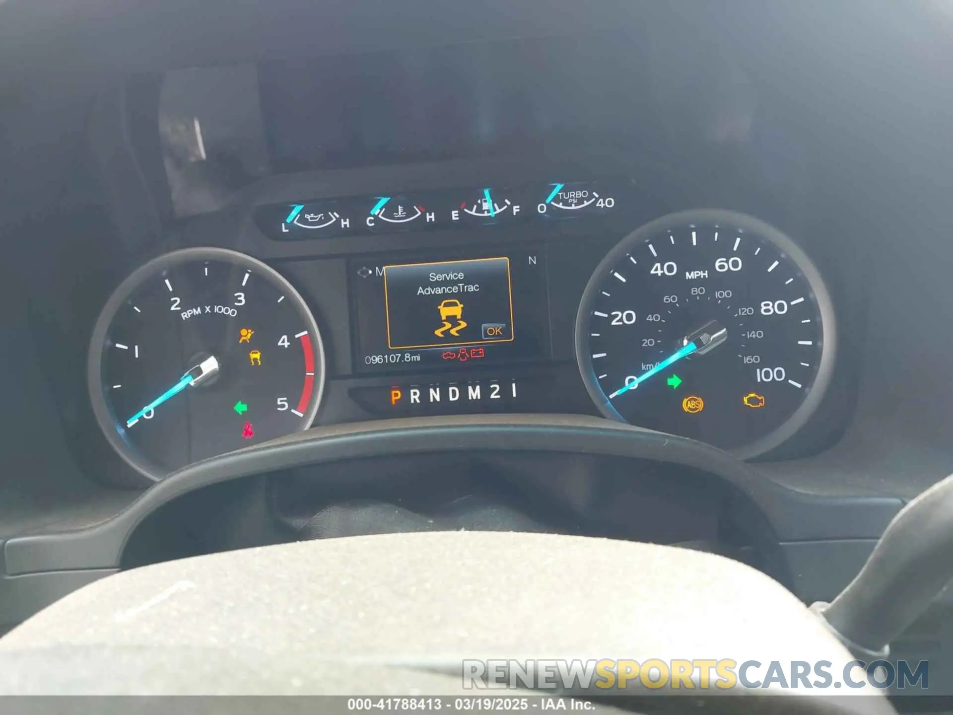 5 fotografías del automóvil dañado 1FDUF5HT3KEG87715 FORD F-550 CHASSIS 2019