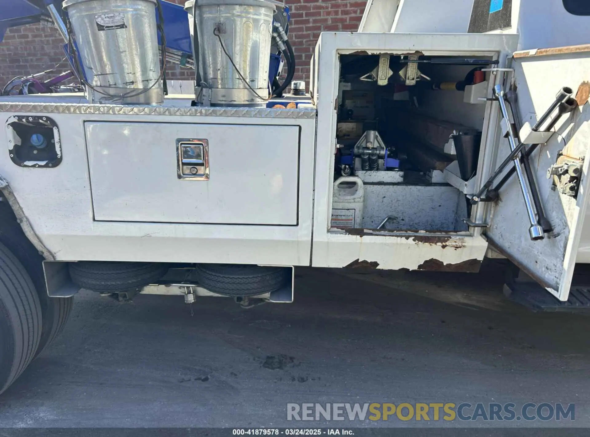 15 fotografías del automóvil dañado 1FDUF5GT4NDA04416 FORD F-550 CHASSIS 2022