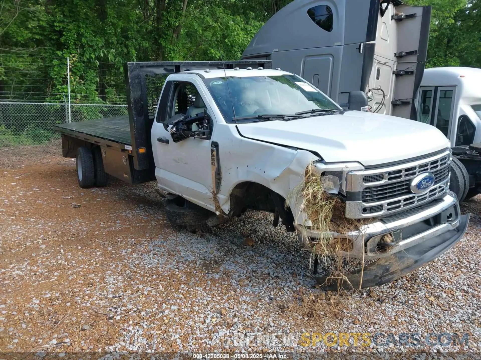 1 fotografías del automóvil dañado 1FDUF5GN8REE22091 FORD F-550 CHASSIS 2024