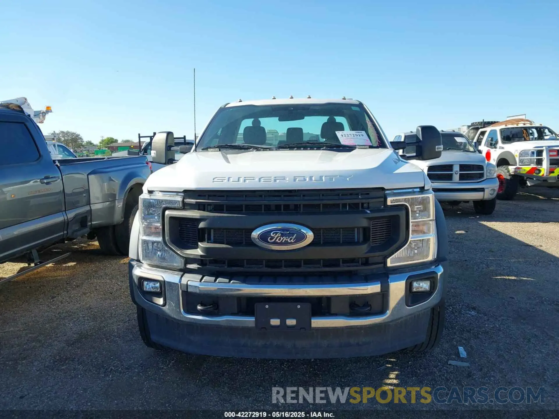 12 fotografías del automóvil dañado 1FDFF6KTXMDA14386 FORD F-600 CHASSIS 2021