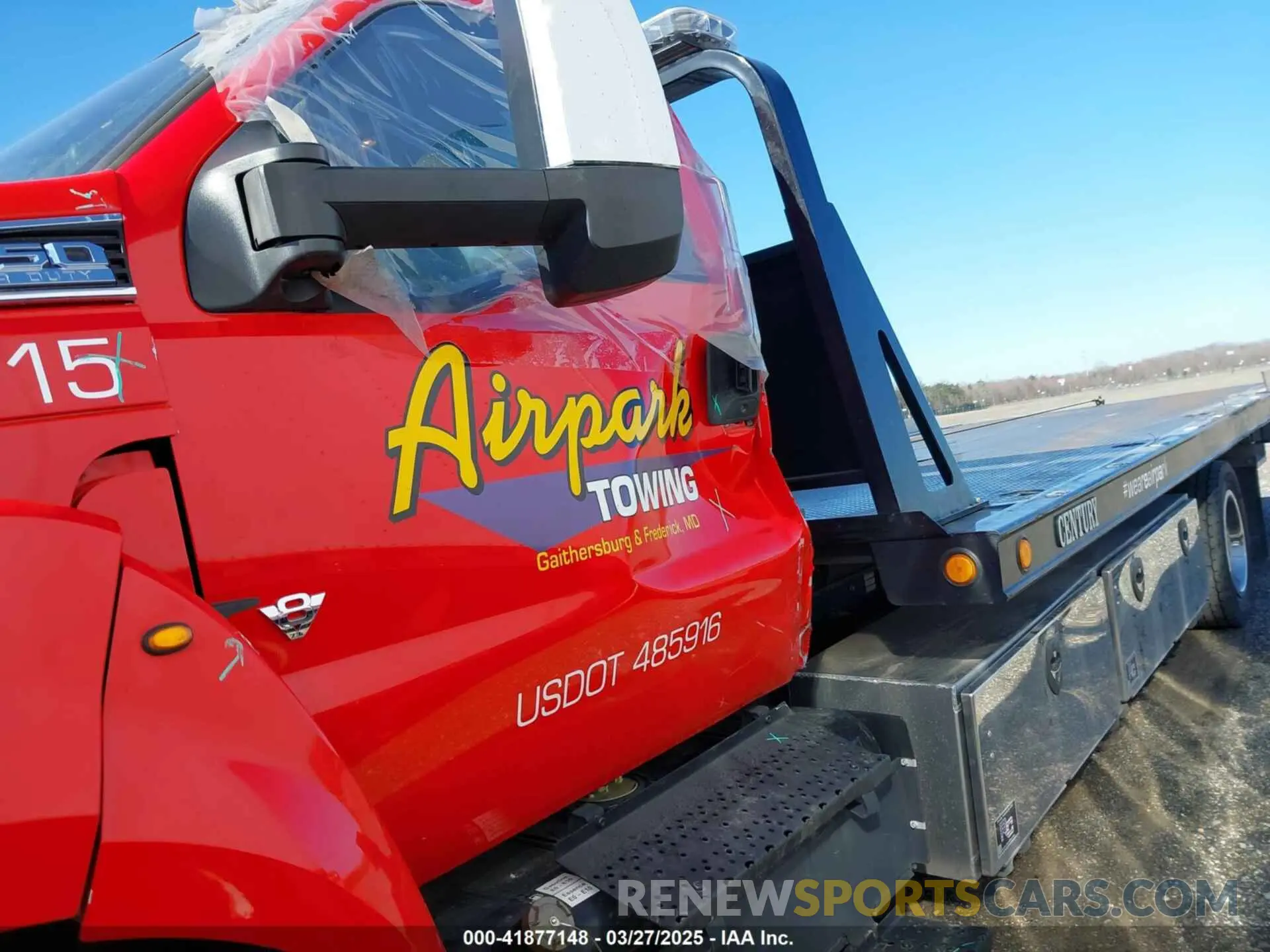 11 fotografías del automóvil dañado 1FDNF6AN1RDF01594 FORD F-650 GAS 2024