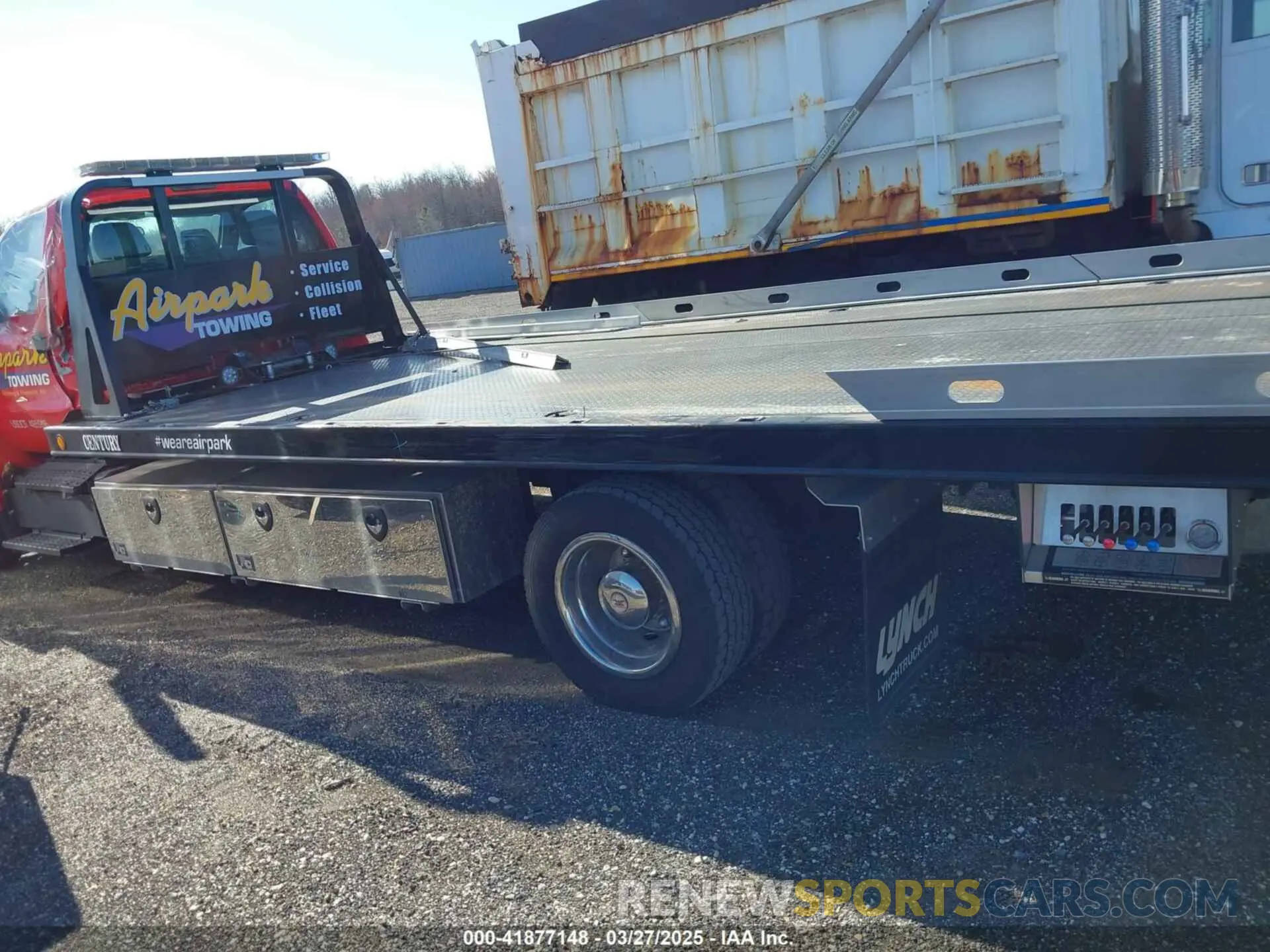 14 fotografías del automóvil dañado 1FDNF6AN1RDF01594 FORD F-650 GAS 2024