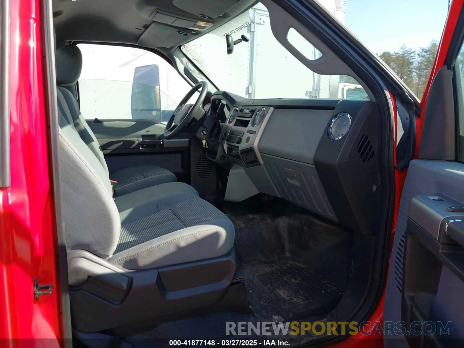 7 fotografías del automóvil dañado 1FDNF6AN1RDF01594 FORD F-650 GAS 2024