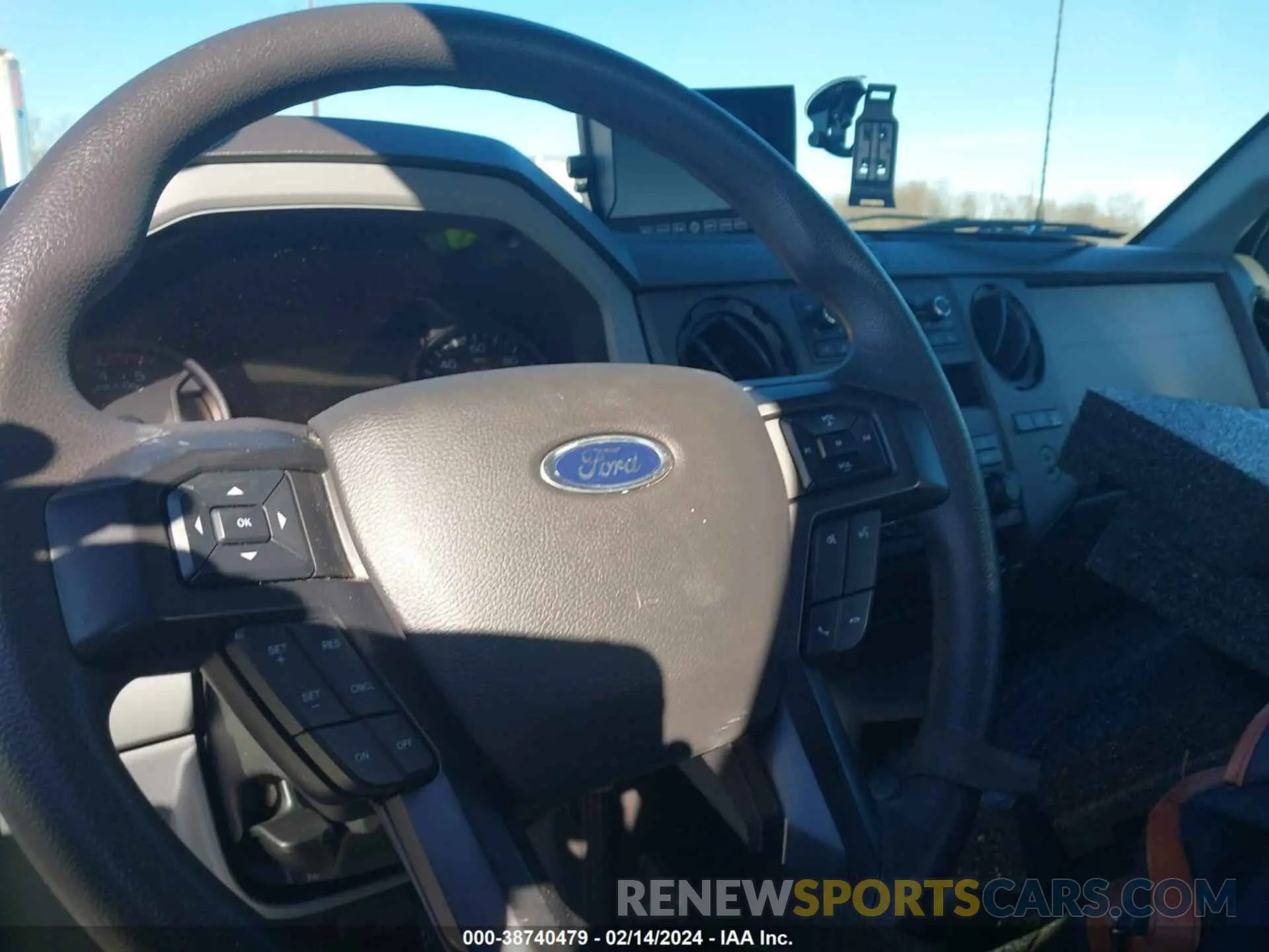 5 fotografías del automóvil dañado 1FDNF7DE8NDF10742 FORD F-750 DIESEL 2022