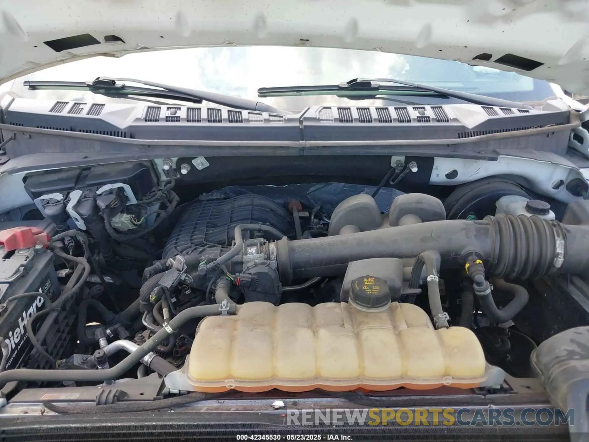 10 fotografías del automóvil dañado 1FTMF1CD1KKCO5739 FORD F15 2019