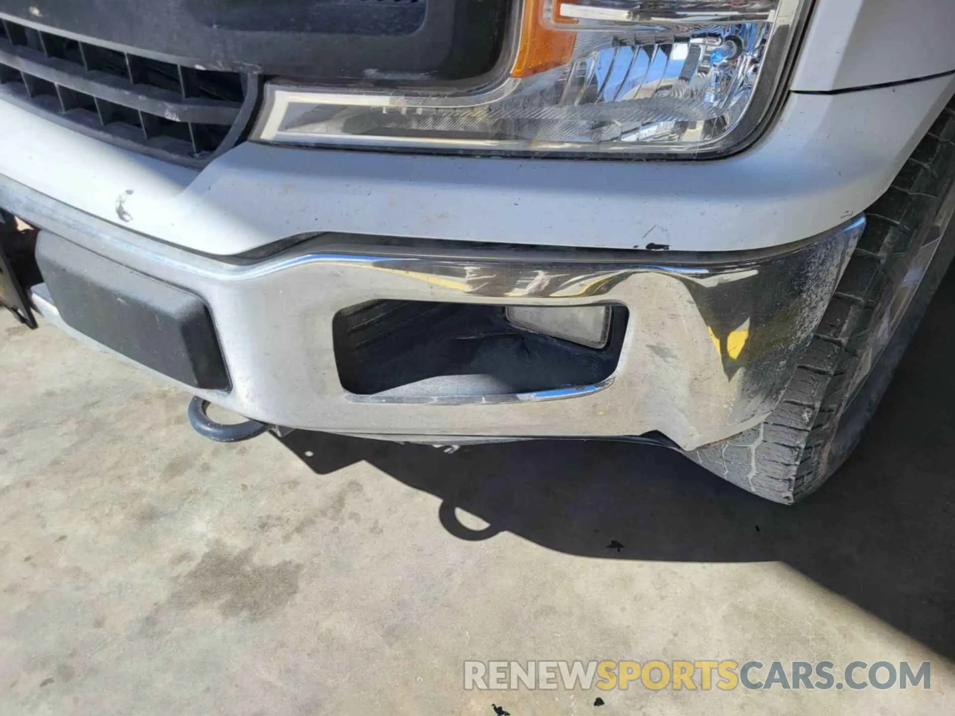 3 fotografías del automóvil dañado 1FTEW1E57KFA21359 FORD F150 2019