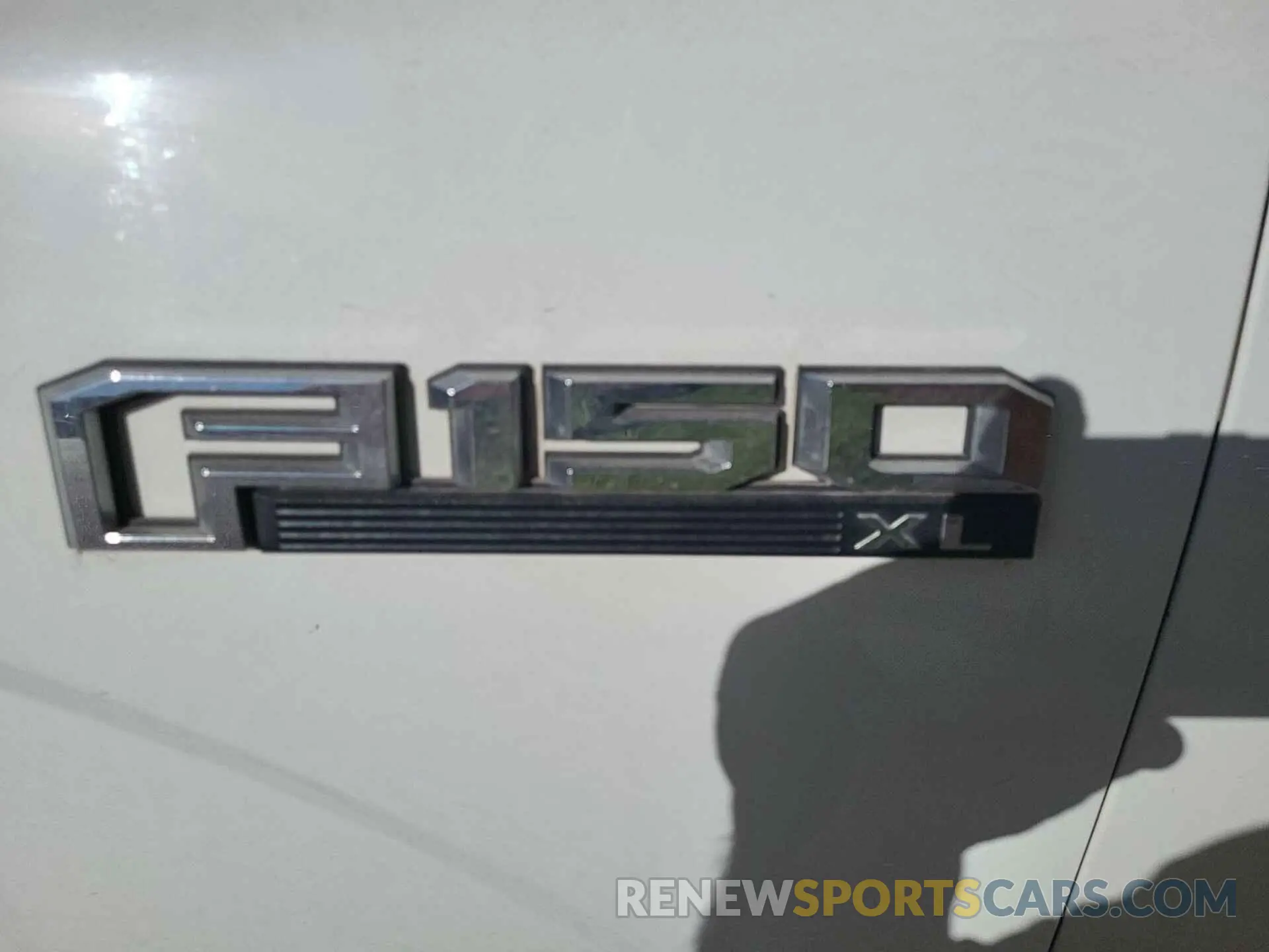 32 fotografías del automóvil dañado 1FTEW1E57KFA21359 FORD F150 2019