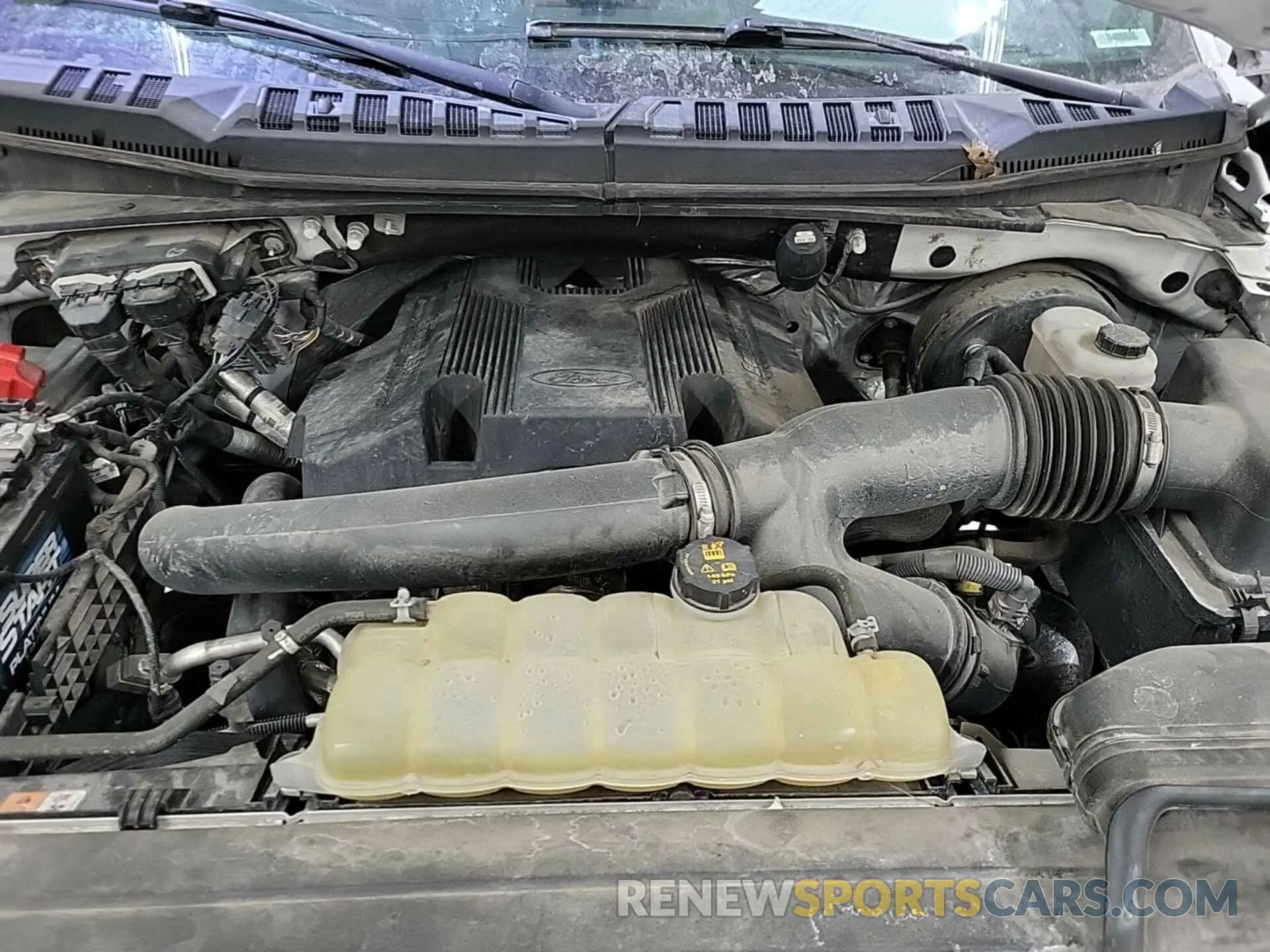 3 fotografías del automóvil dañado 1FTEX1C46KKE10542 FORD F150 2019