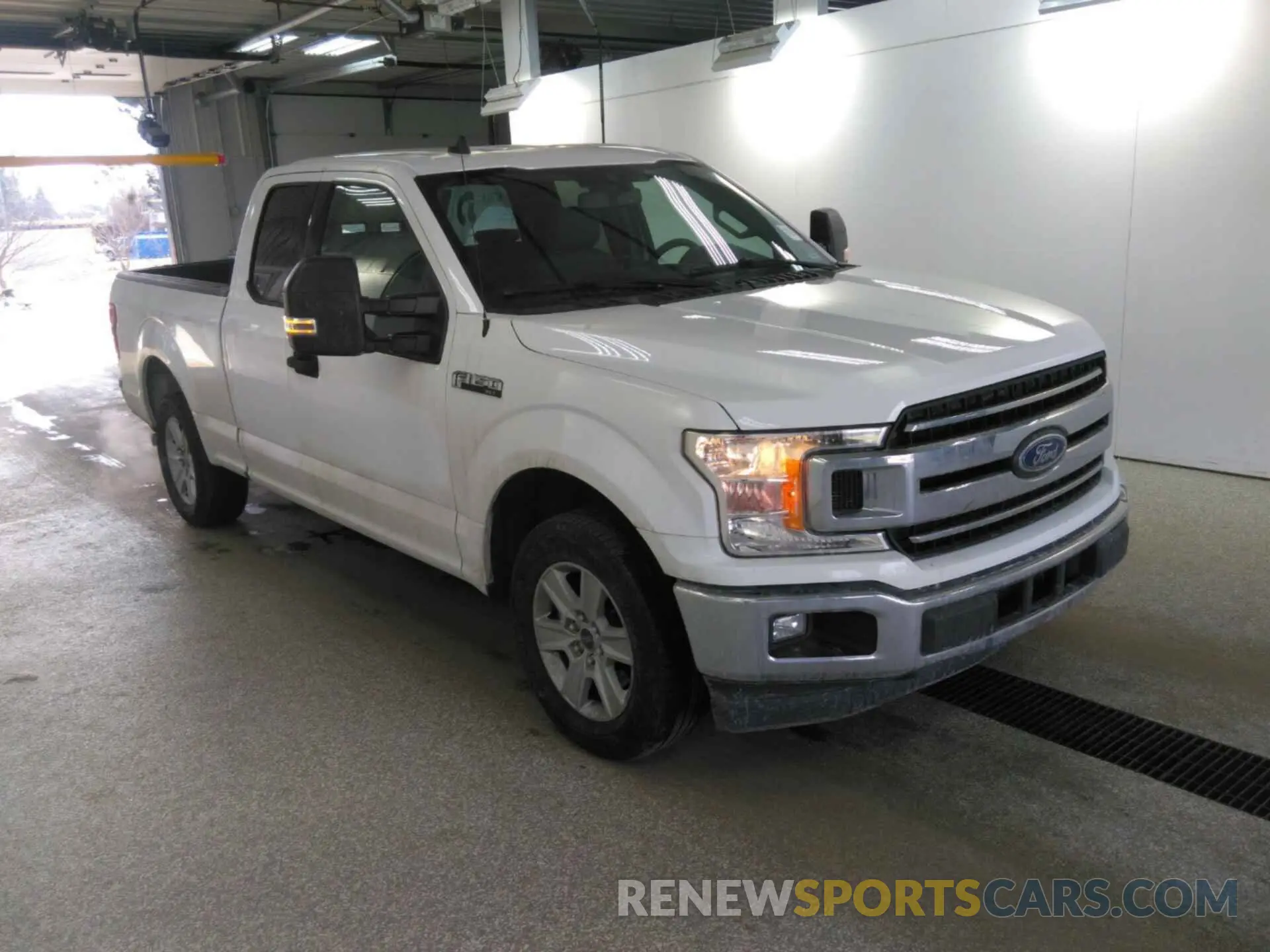 6 fotografías del automóvil dañado 1FTEX1C46KKE10542 FORD F150 2019