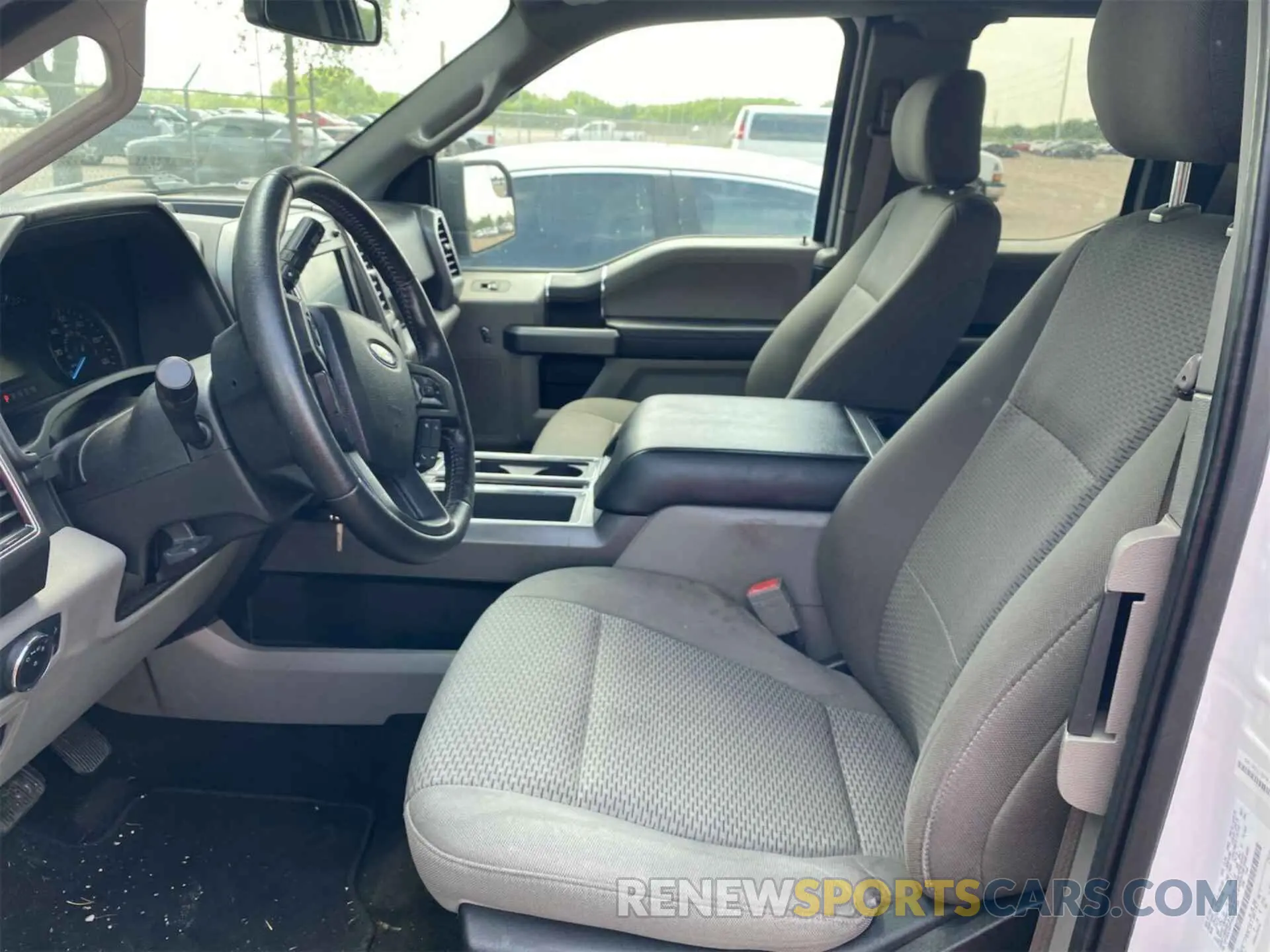 27 fotografías del automóvil dañado 1FTEX1CP1KKC22733 FORD F150 2019