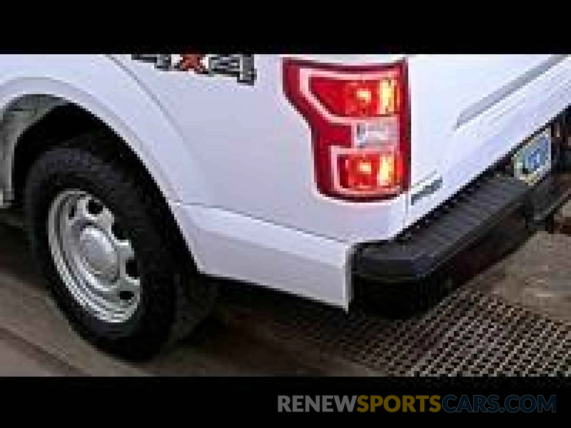 4 fotografías del automóvil dañado 1FTEX1EP0KKD51298 FORD F150 2019