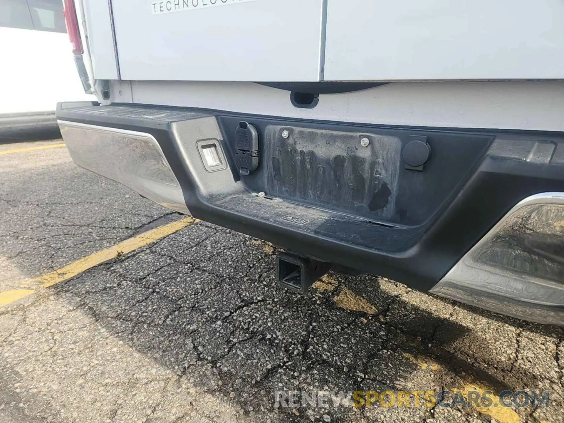 2 fotografías del automóvil dañado 1FTEX1EP2KKC22740 FORD F150 2019