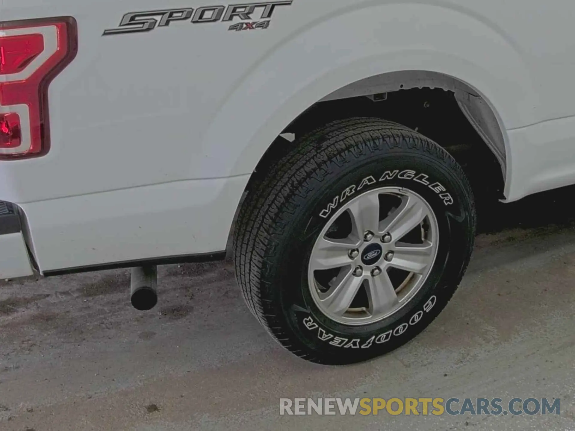 14 fotografías del automóvil dañado 1FTEX1EP3KKD58892 FORD F150 2019