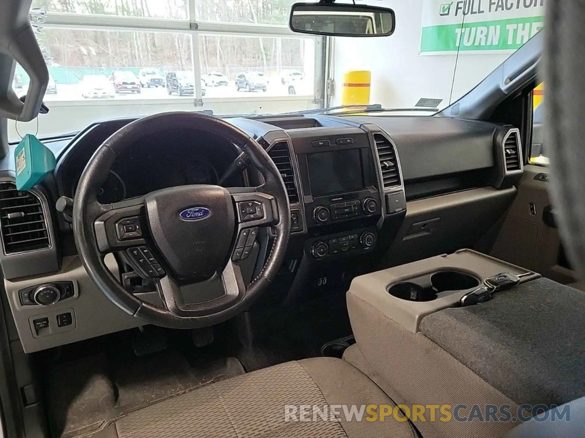14 fotografías del automóvil dañado 1FTFW1E51KFD35061 FORD F150 2019