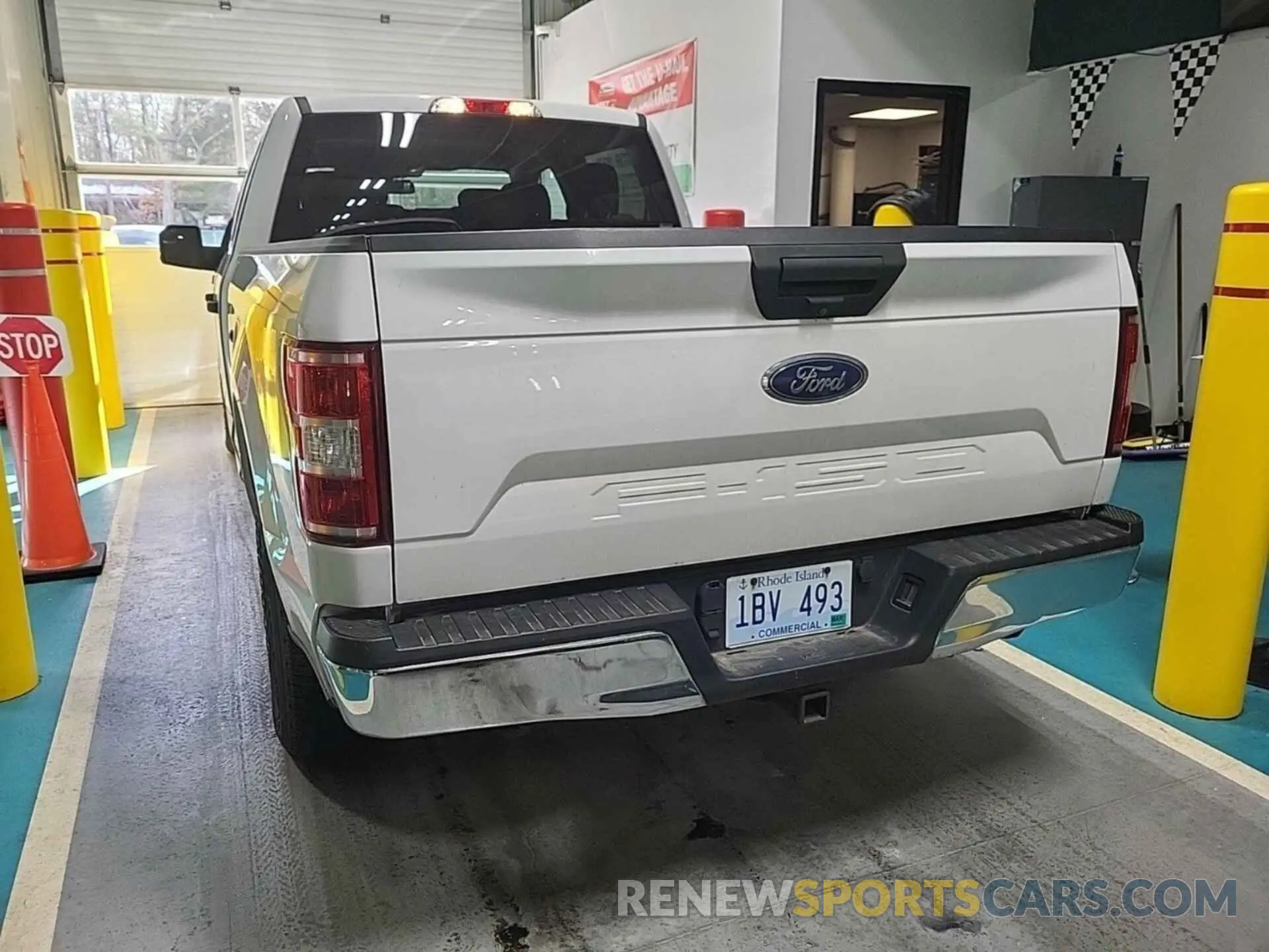 17 fotografías del automóvil dañado 1FTFW1E51KFD35061 FORD F150 2019