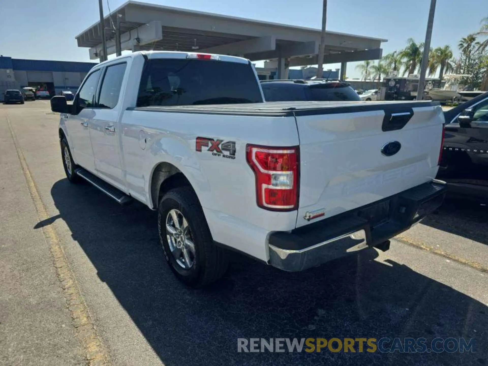 14 fotografías del automóvil dañado 1FTFW1E59KKE61191 FORD F150 2019