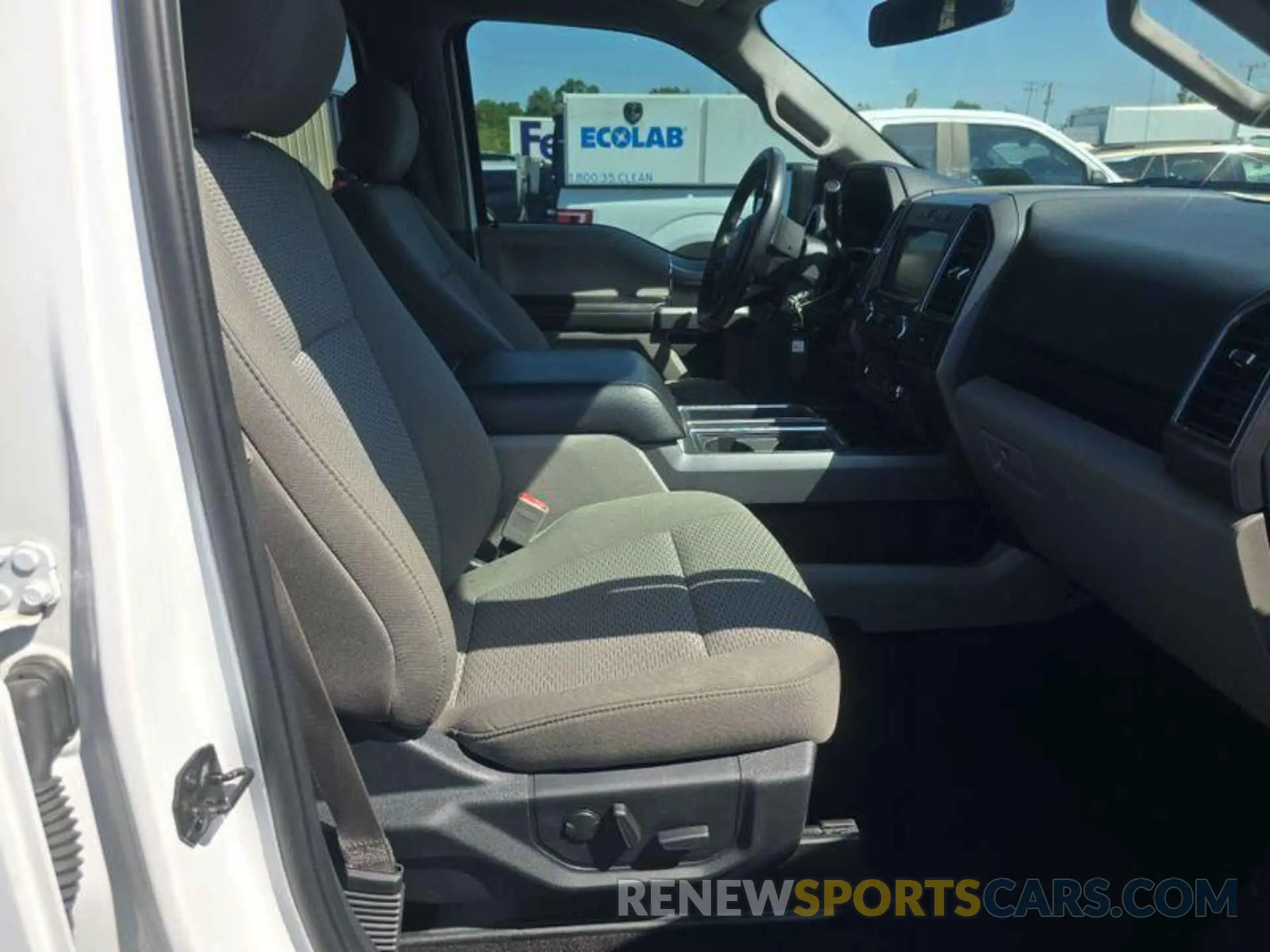 18 fotografías del automóvil dañado 1FTFW1E59KKE61191 FORD F150 2019