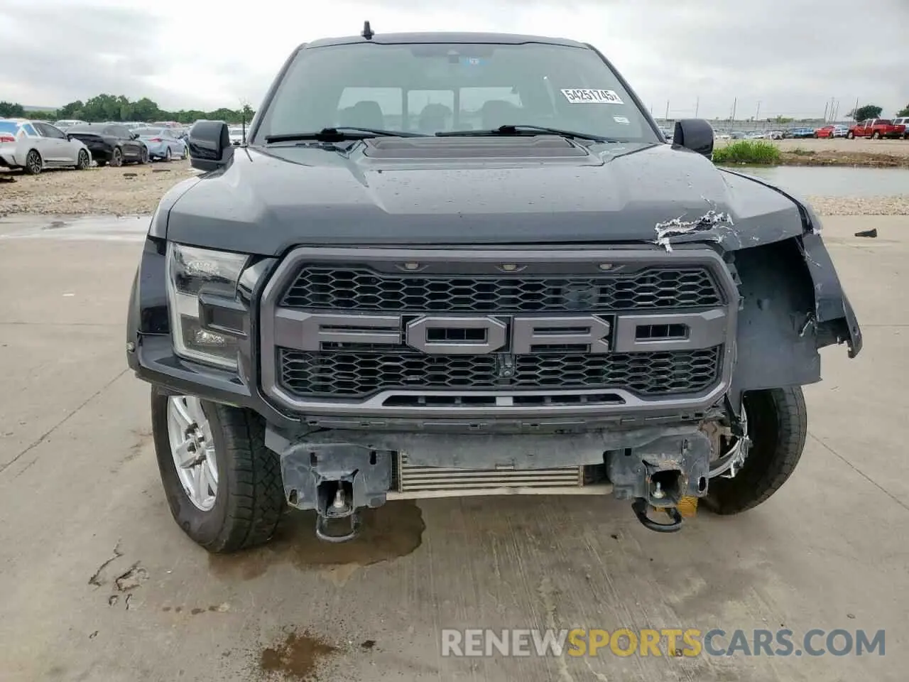 5 fotografías del automóvil dañado 1FTFW1RG2KFA63146 FORD F150 2019