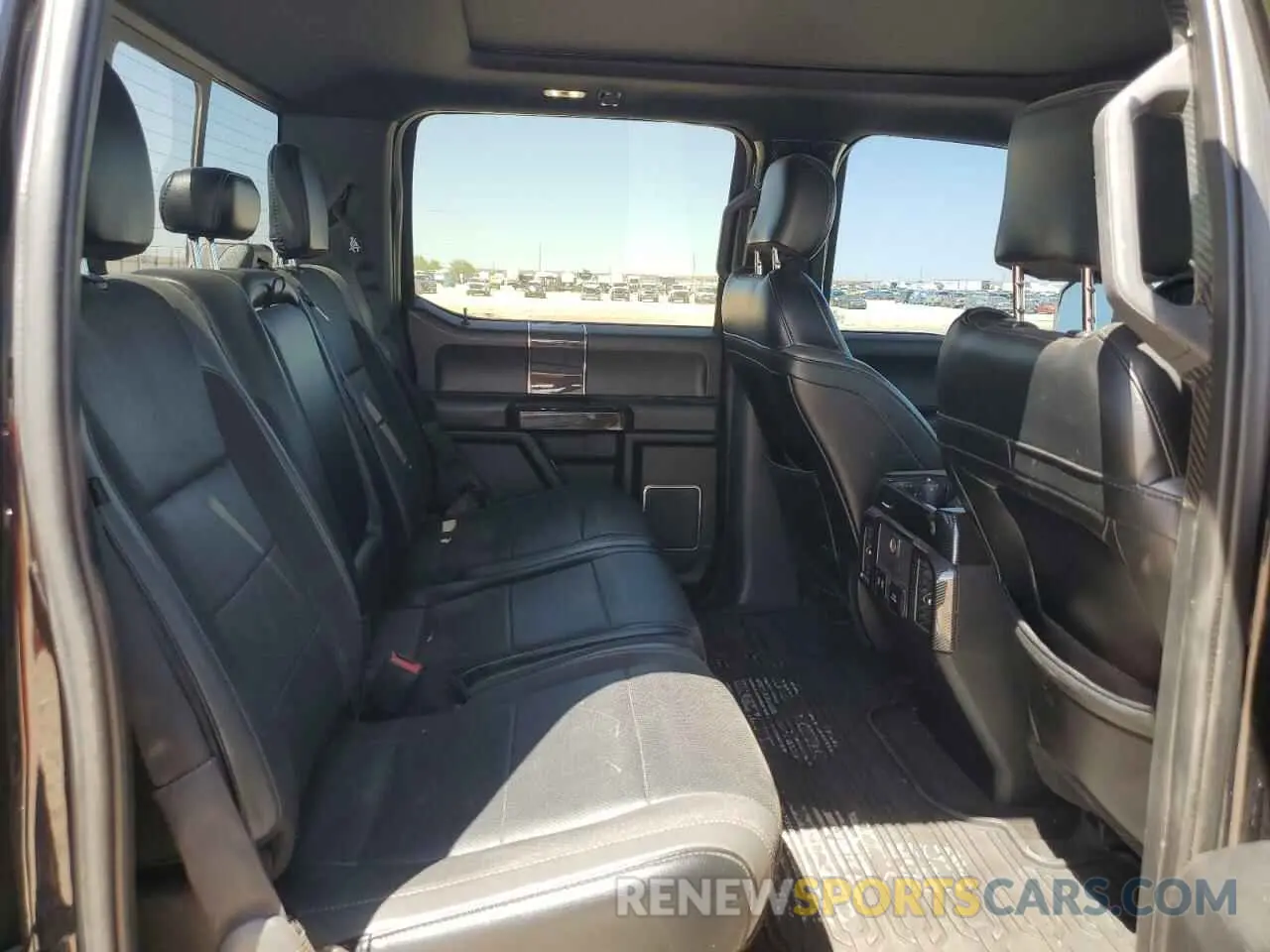 10 fotografías del automóvil dañado 1FTFW1RG8KFB88992 FORD F150 2019