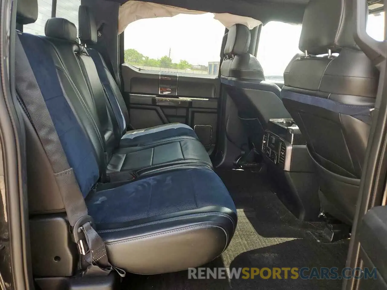 10 fotografías del automóvil dañado 1FTFW1RG8KFC17651 FORD F150 2019