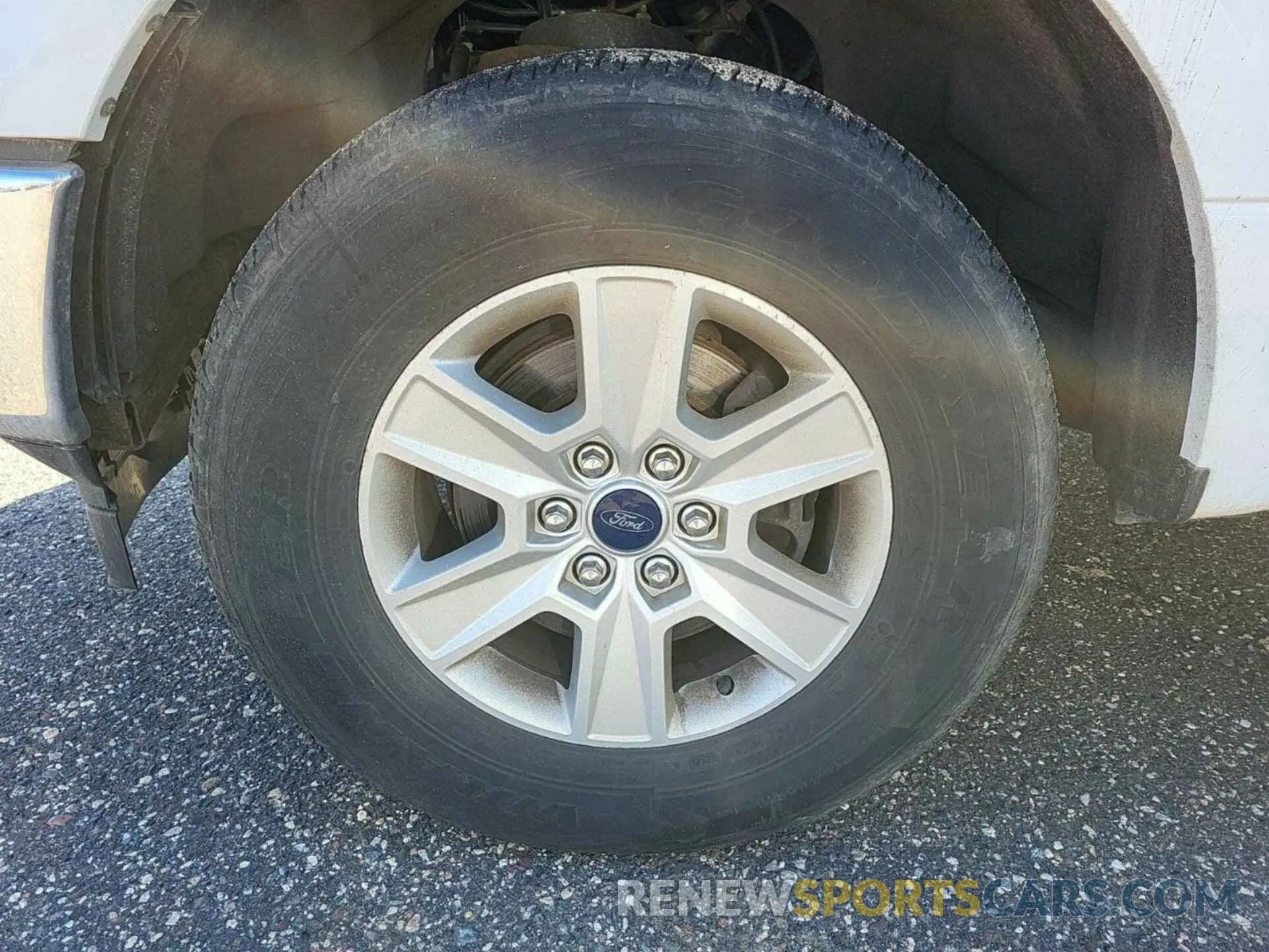 18 fotografías del automóvil dañado 1FTFX1E41KKC43699 FORD F150 2019
