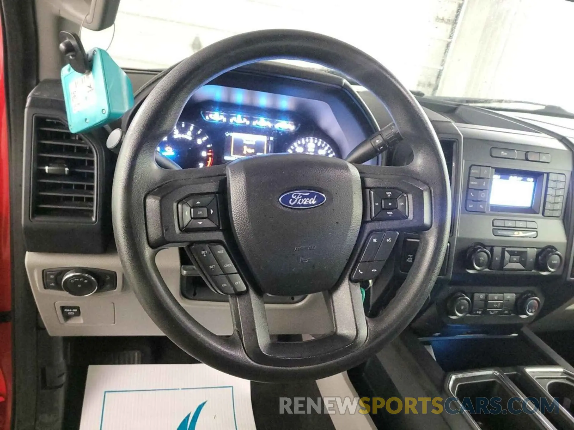 18 fotografías del automóvil dañado 1FTFX1E42KKE85272 FORD F150 2019