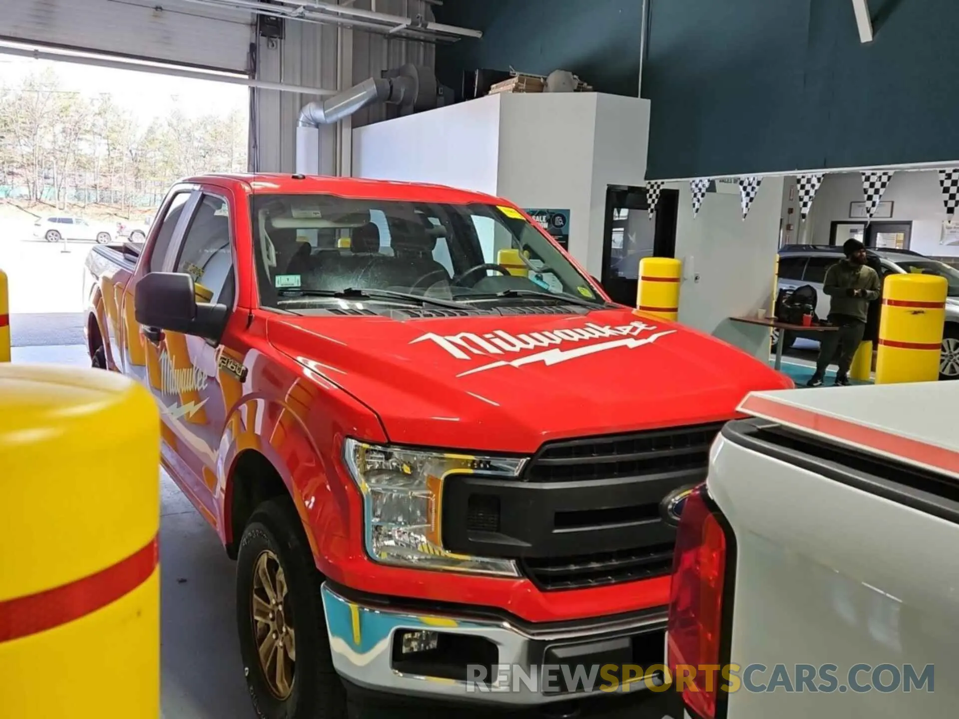 35 fotografías del automóvil dañado 1FTFX1E42KKE85272 FORD F150 2019