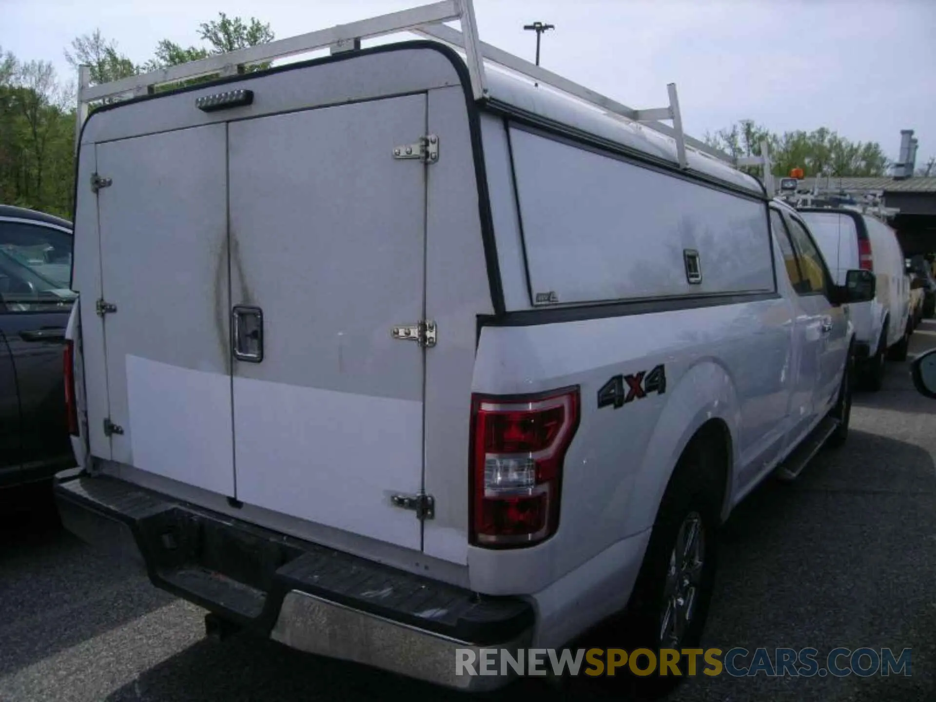2 fotografías del automóvil dañado 1FTFX1E46KKC65620 FORD F150 2019