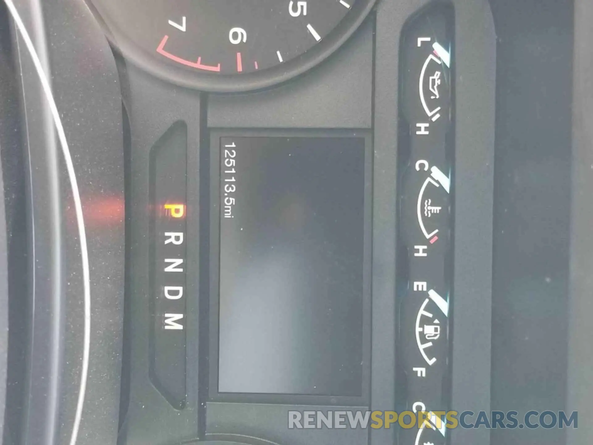 16 fotografías del automóvil dañado 1FTMF1C59KKD85160 FORD F150 2019