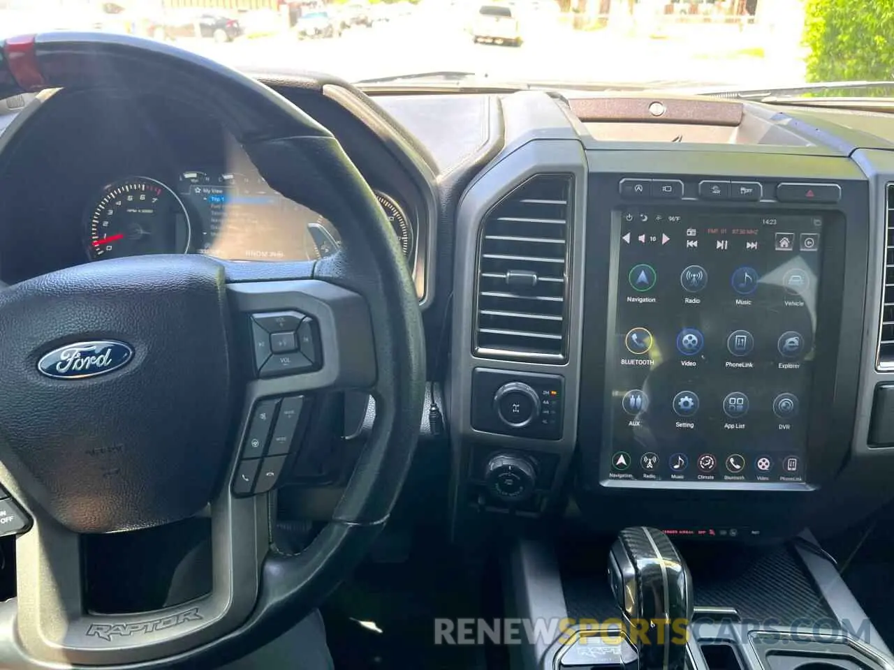 9 fotografías del automóvil dañado 1FTWF1RG2KFA83221 FORD F150 2019