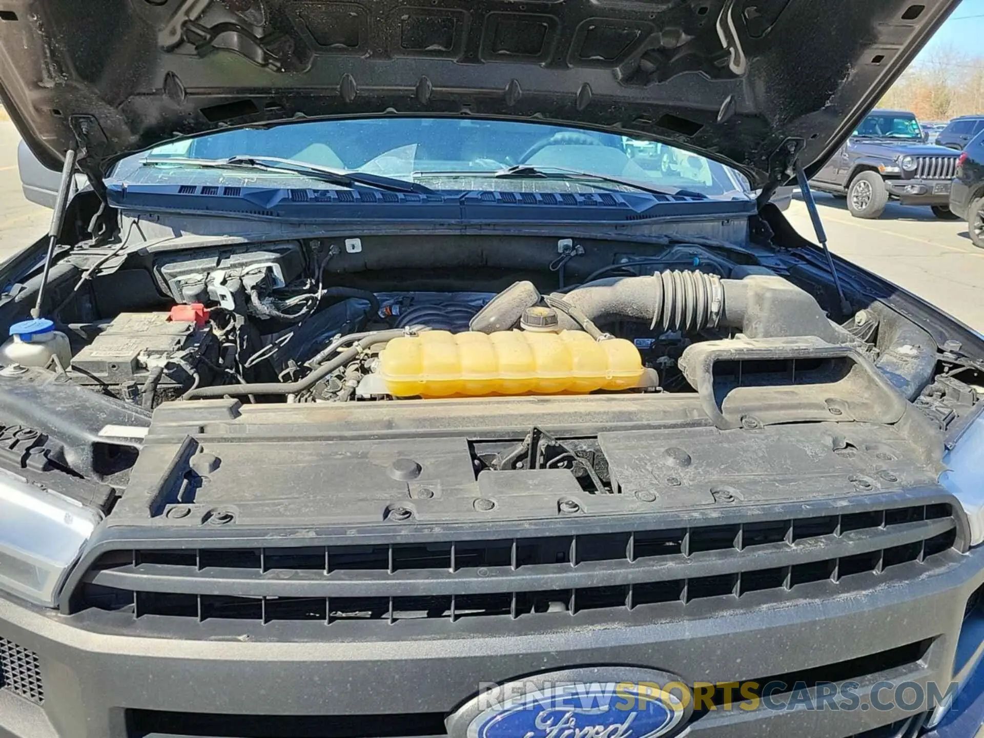 29 fotografías del automóvil dañado 1FTEW1E54LKF30656 FORD F150 2020