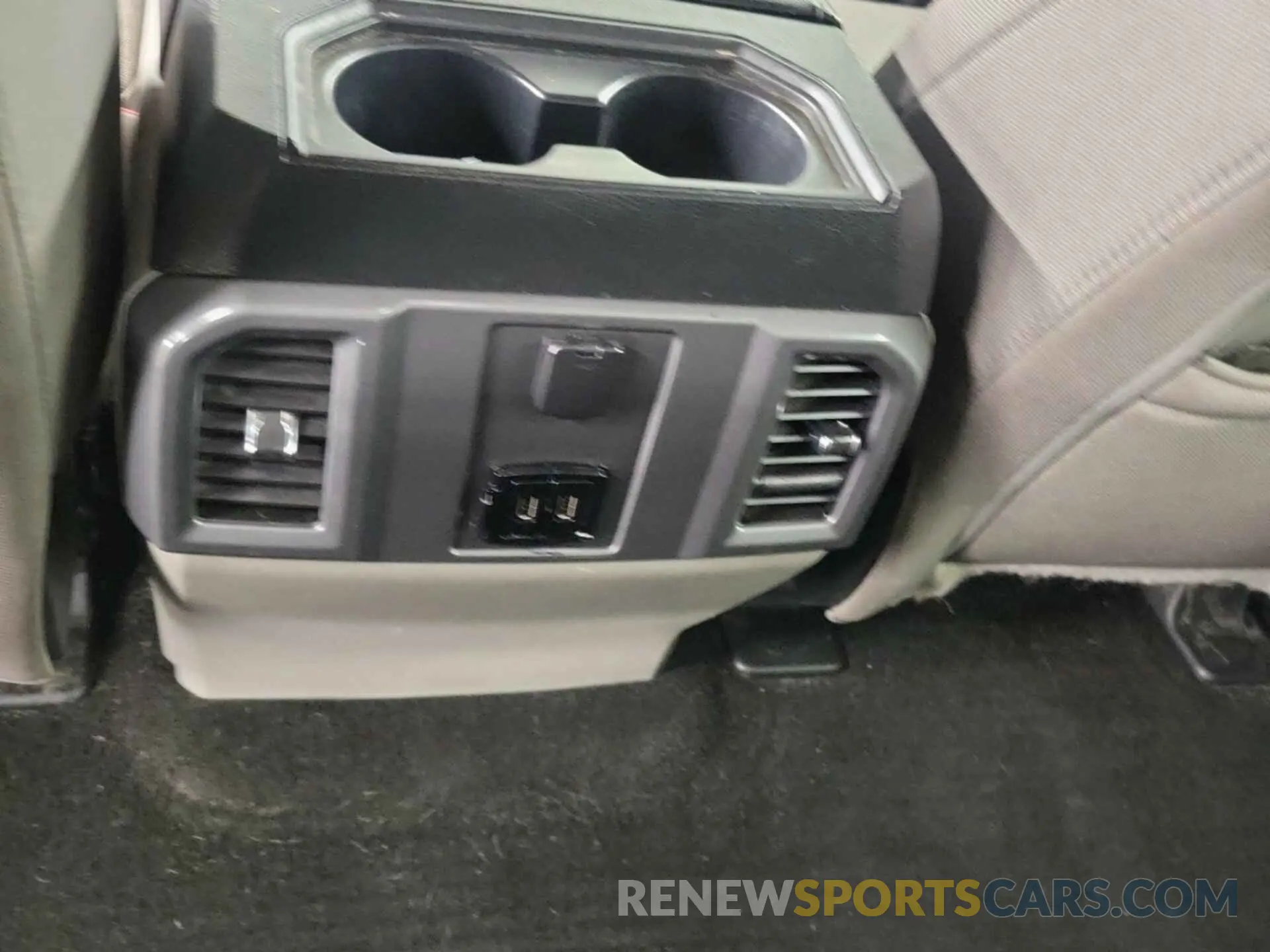 1 fotografías del automóvil dañado 1FTEW1EP3LKD10572 FORD F150 2020