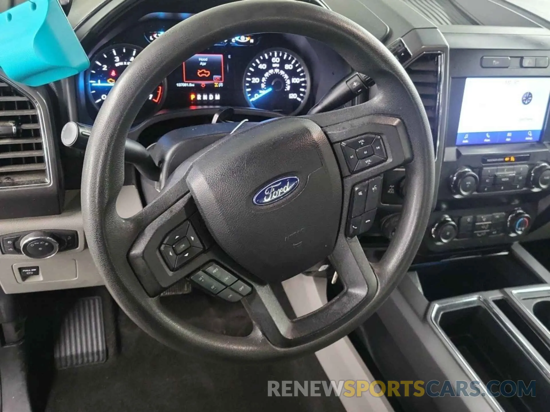 16 fotografías del automóvil dañado 1FTEW1EP3LKD10572 FORD F150 2020