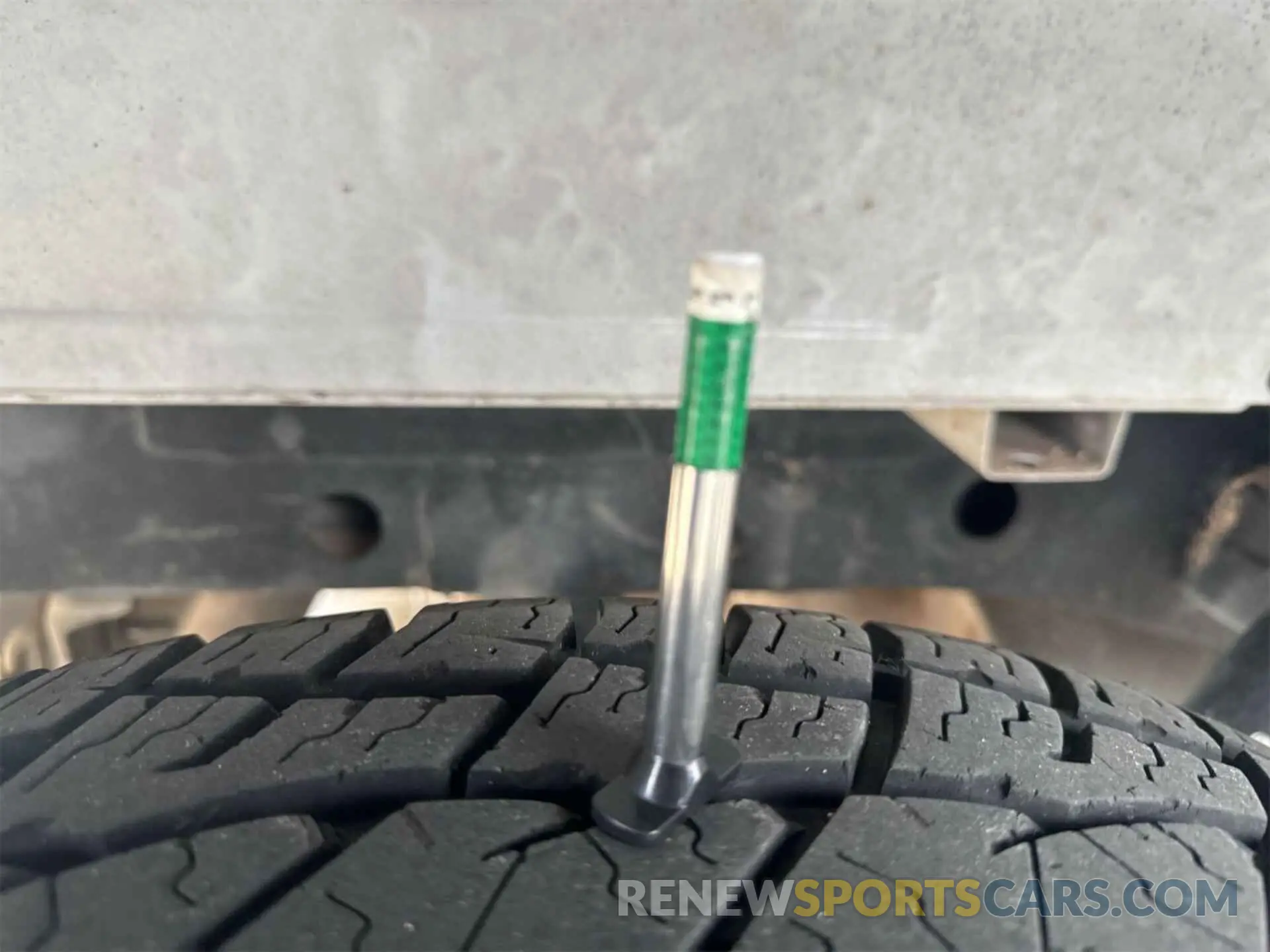24 fotografías del automóvil dañado 1FTEX1C51LKD82918 FORD F150 2020