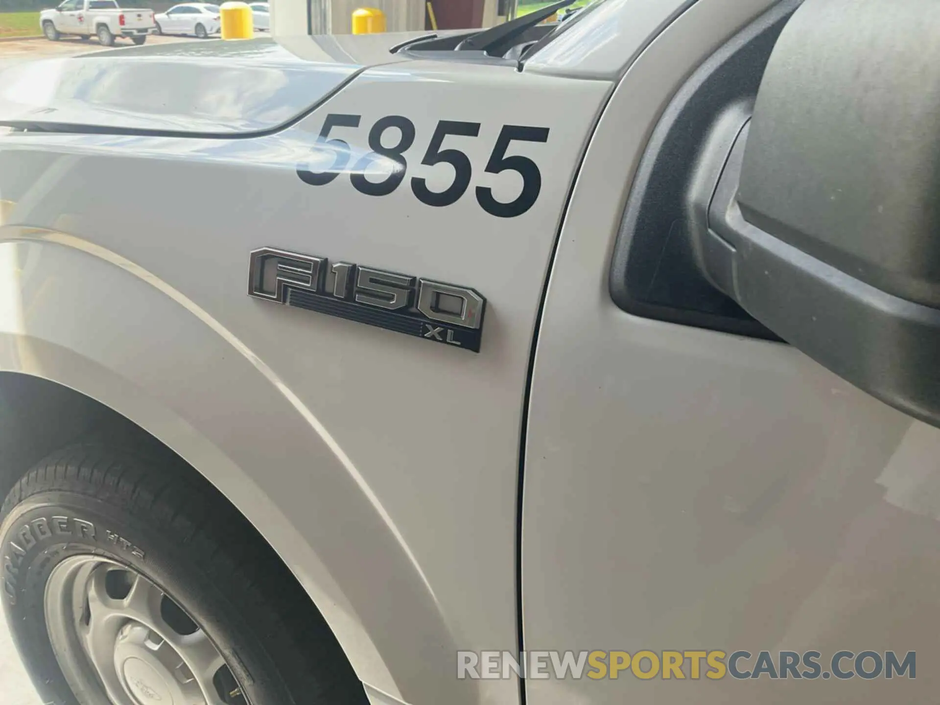 28 fotografías del automóvil dañado 1FTEX1C54LFB35367 FORD F150 2020
