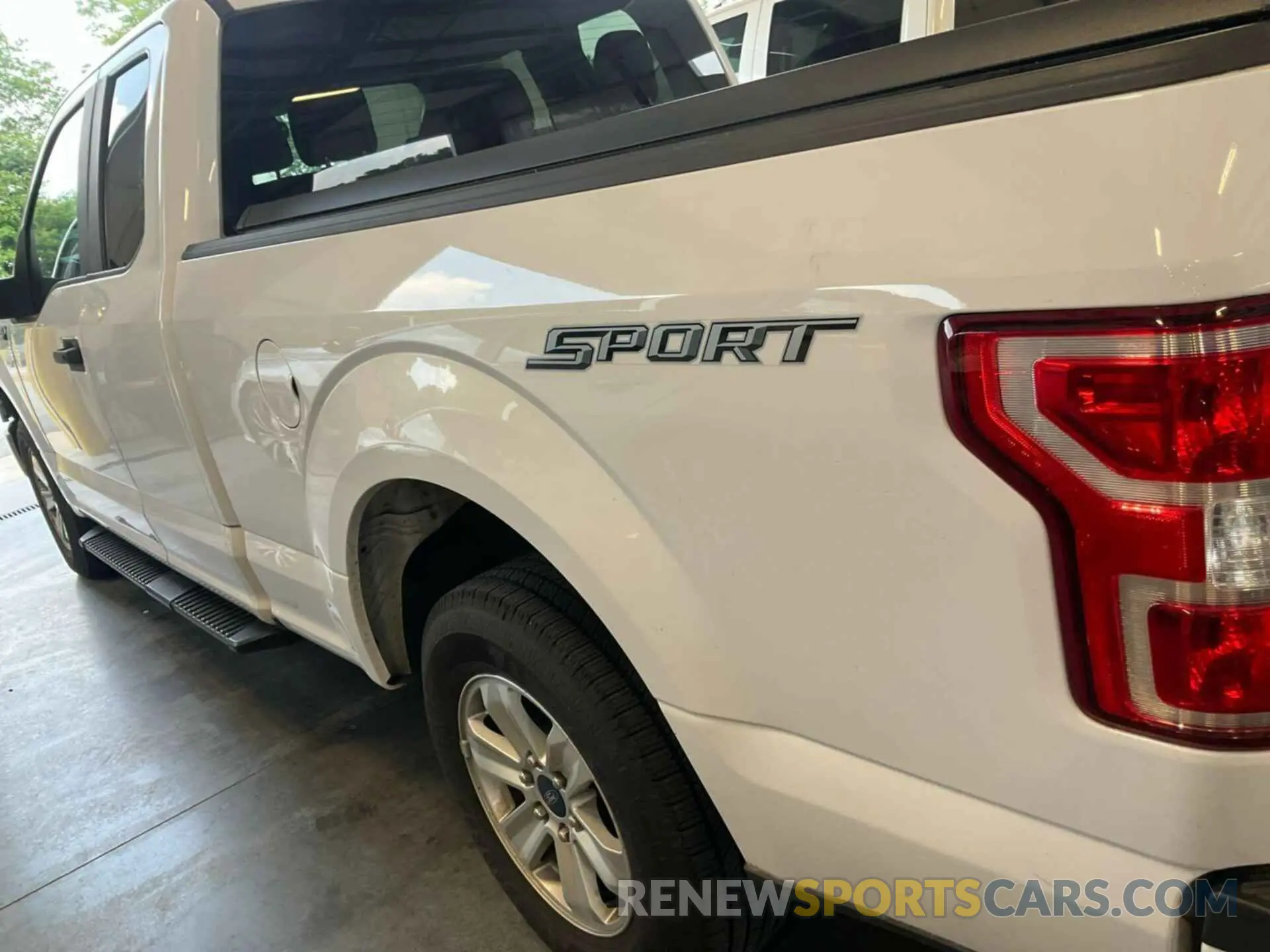 10 fotografías del automóvil dañado 1FTEX1CP6LKE48963 FORD F150 2020
